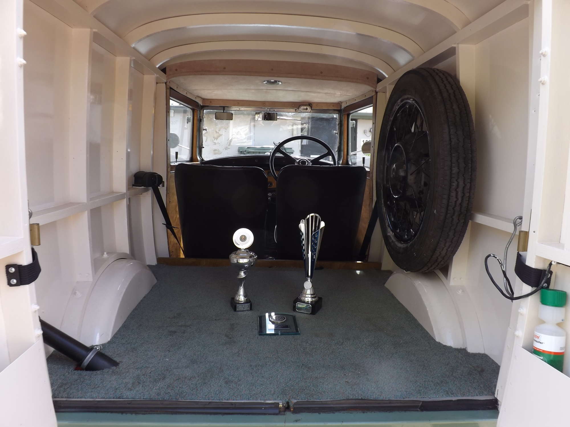 1934 Morris Ten Van-Sold