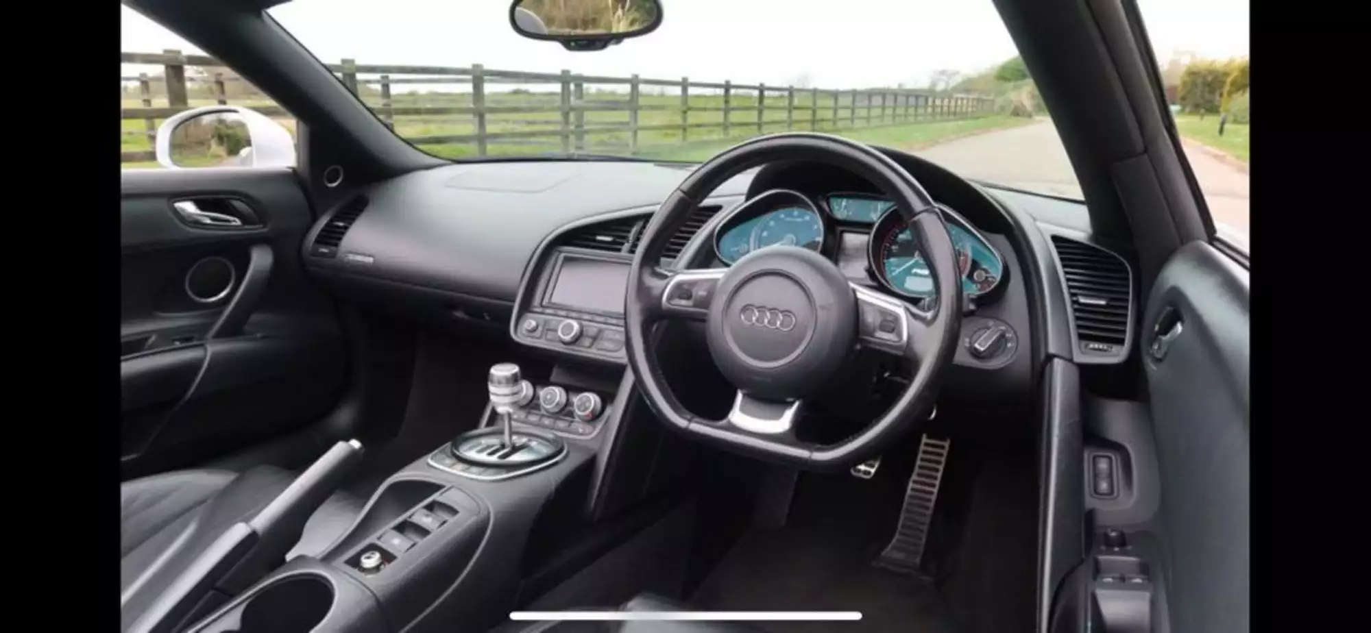 2010 Audi R8 Spyder Quattro V10  - Manual-For Sale