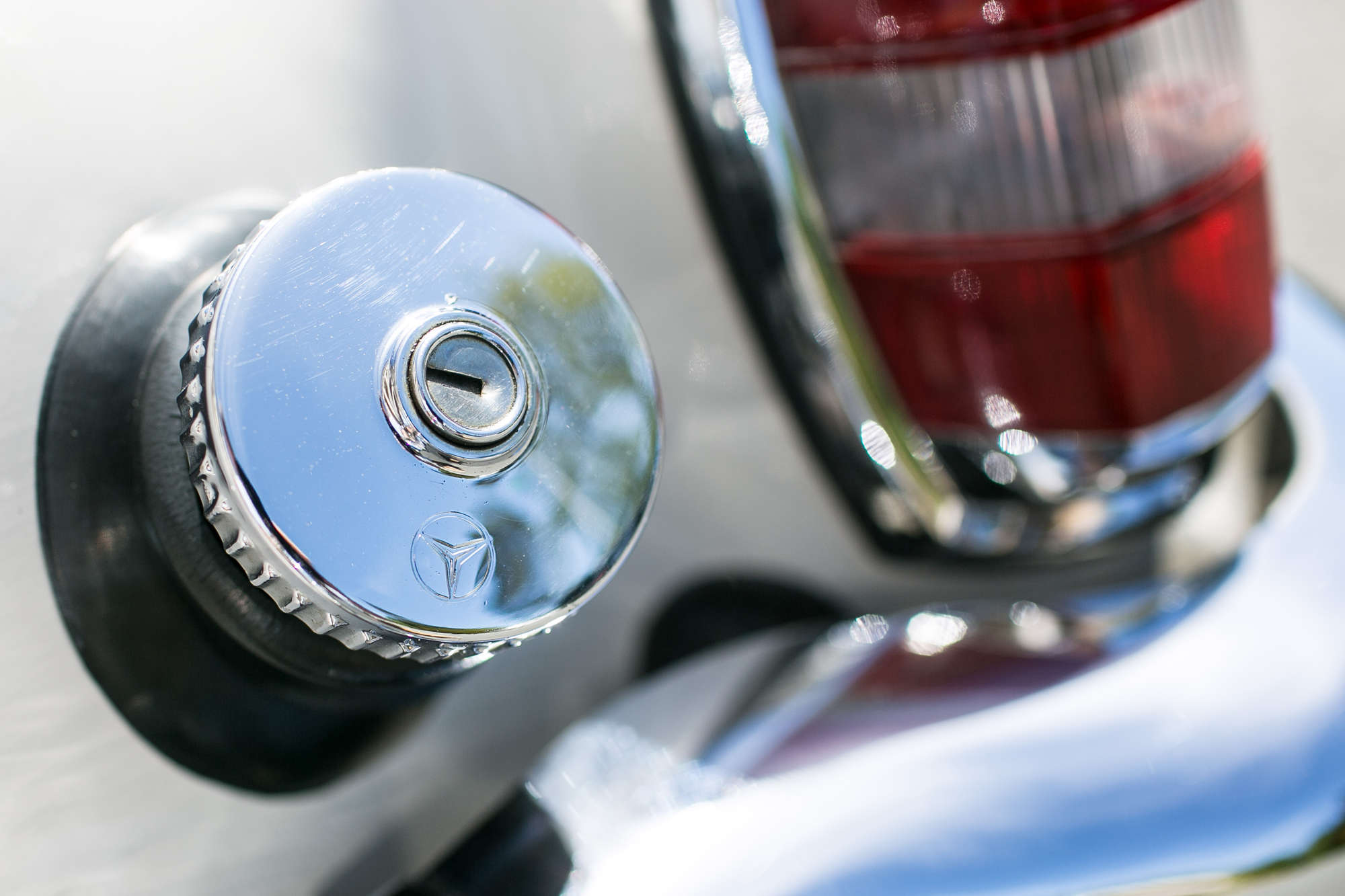 1962 Mercedes-Benz 190 SL - Right-Hand Drive - 17,000 miles -Sold