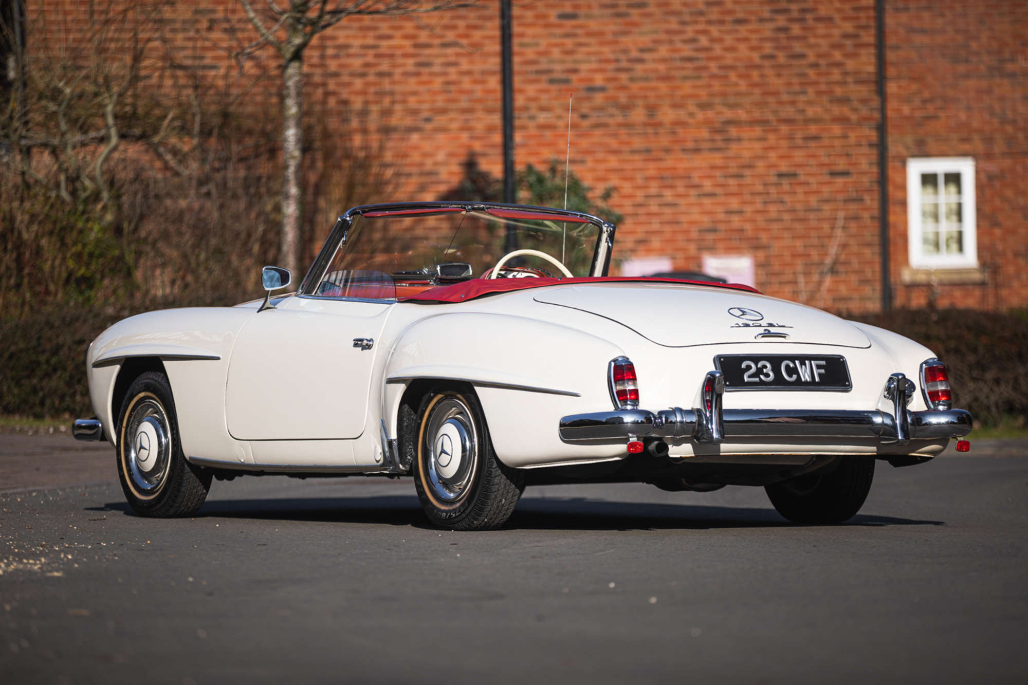 1962 Mercedes-Benz 190 SL - Right-Hand Drive - 17,000 miles -Sold