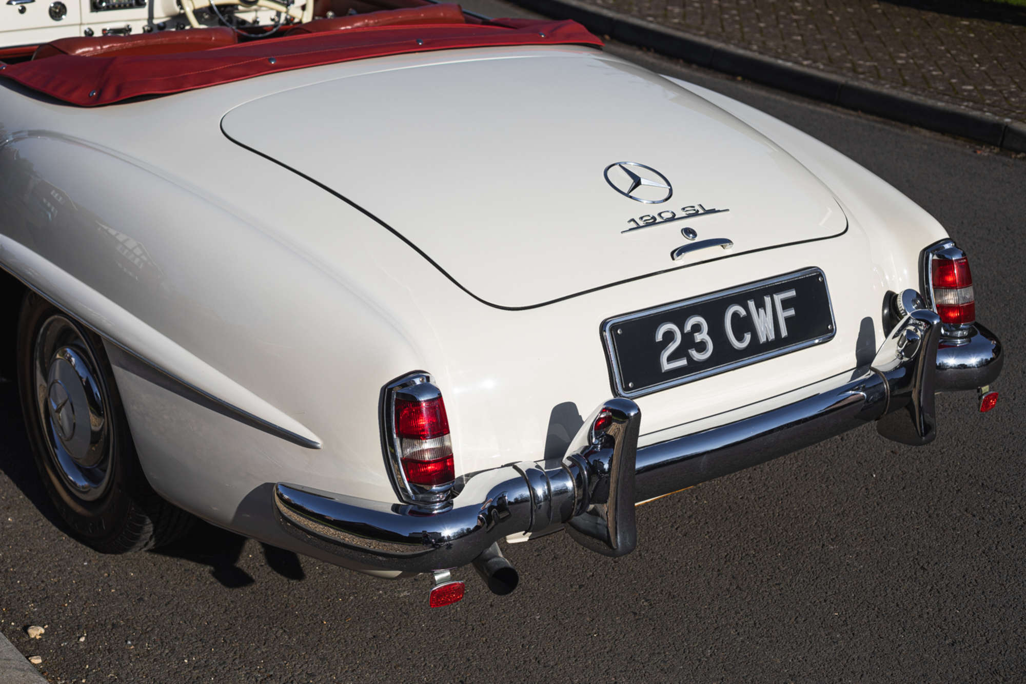1962 Mercedes-Benz 190 SL - Right-Hand Drive - 17,000 miles -Sold