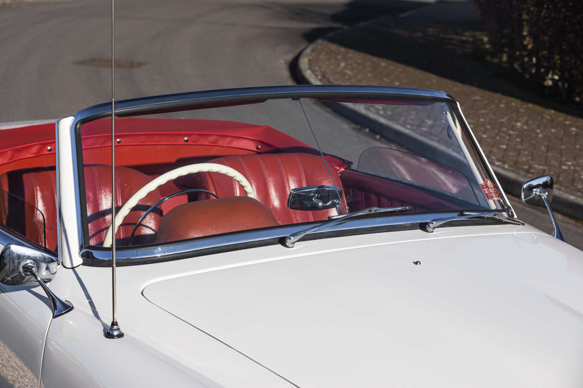 1962 Mercedes-Benz 190 SL - Right-Hand Drive - 17,000 miles -Sold