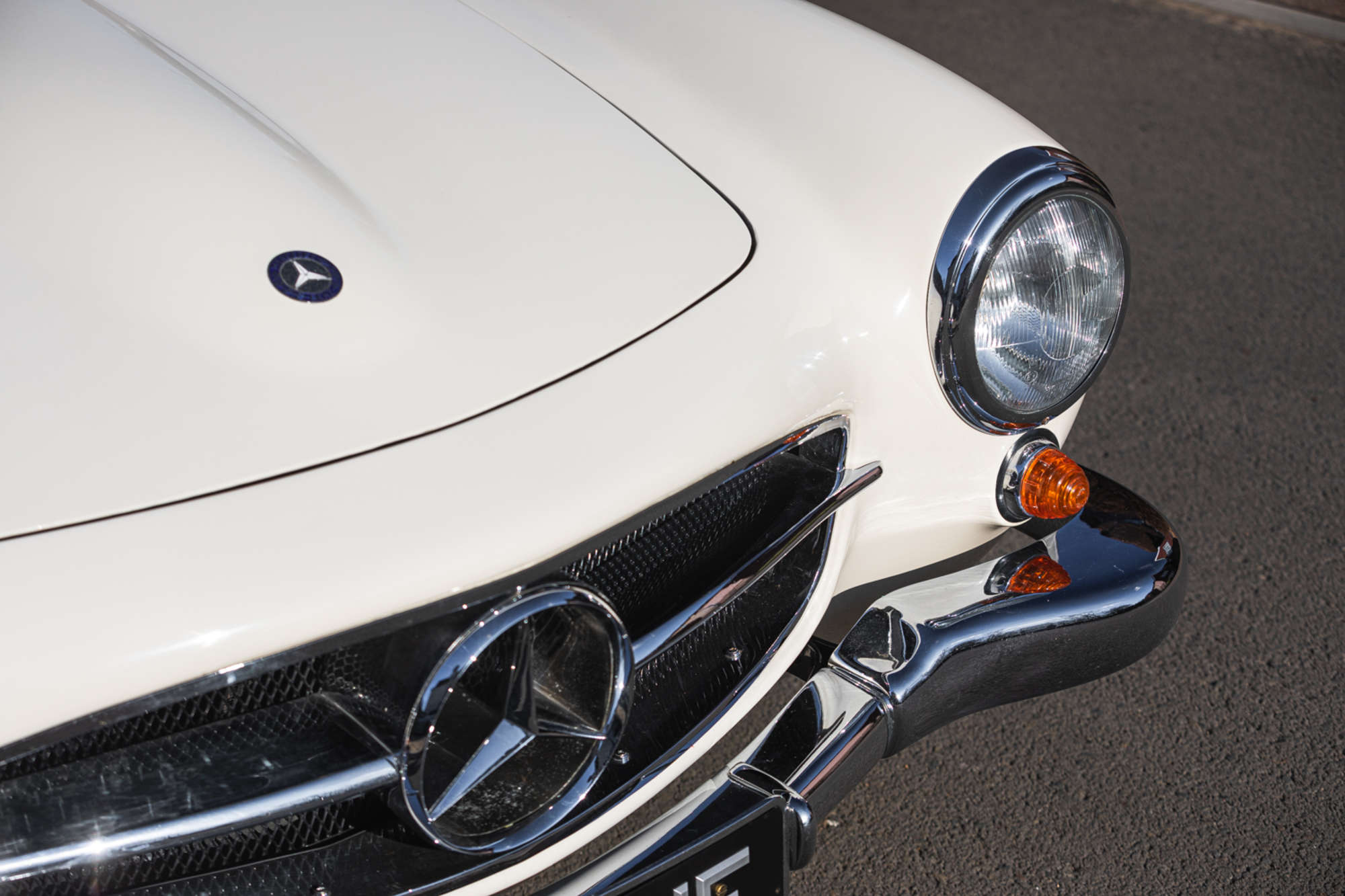 1962 Mercedes-Benz 190 SL - Right-Hand Drive - 17,000 miles -Sold