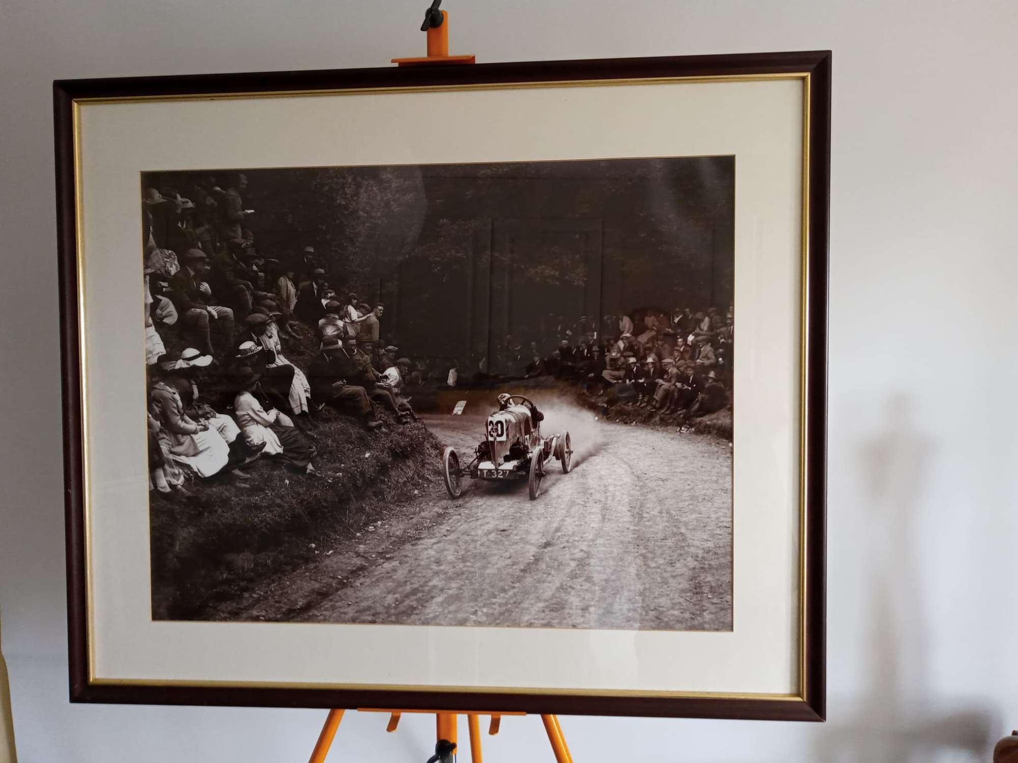 Basil Davenport Attacking the Hill at Shelsley Walsh 