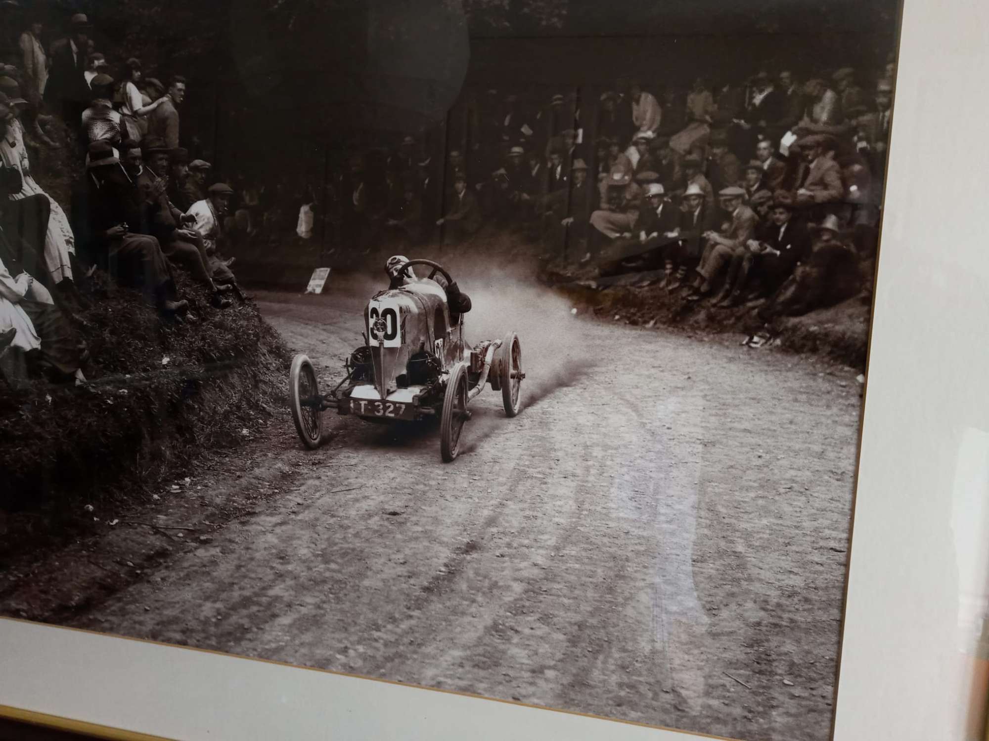 Basil Davenport Attacking the Hill at Shelsley Walsh 
