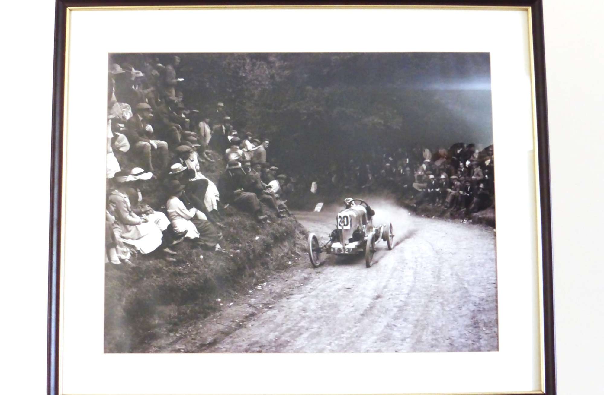 Basil Davenport Attacking the Hill at Shelsley Walsh 