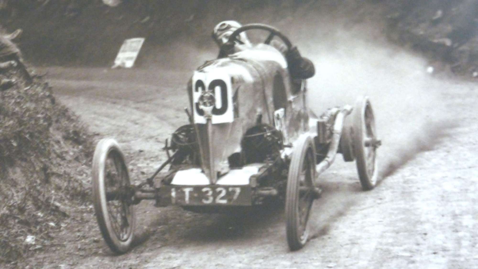 Basil Davenport Attacking the Hill at Shelsley Walsh 