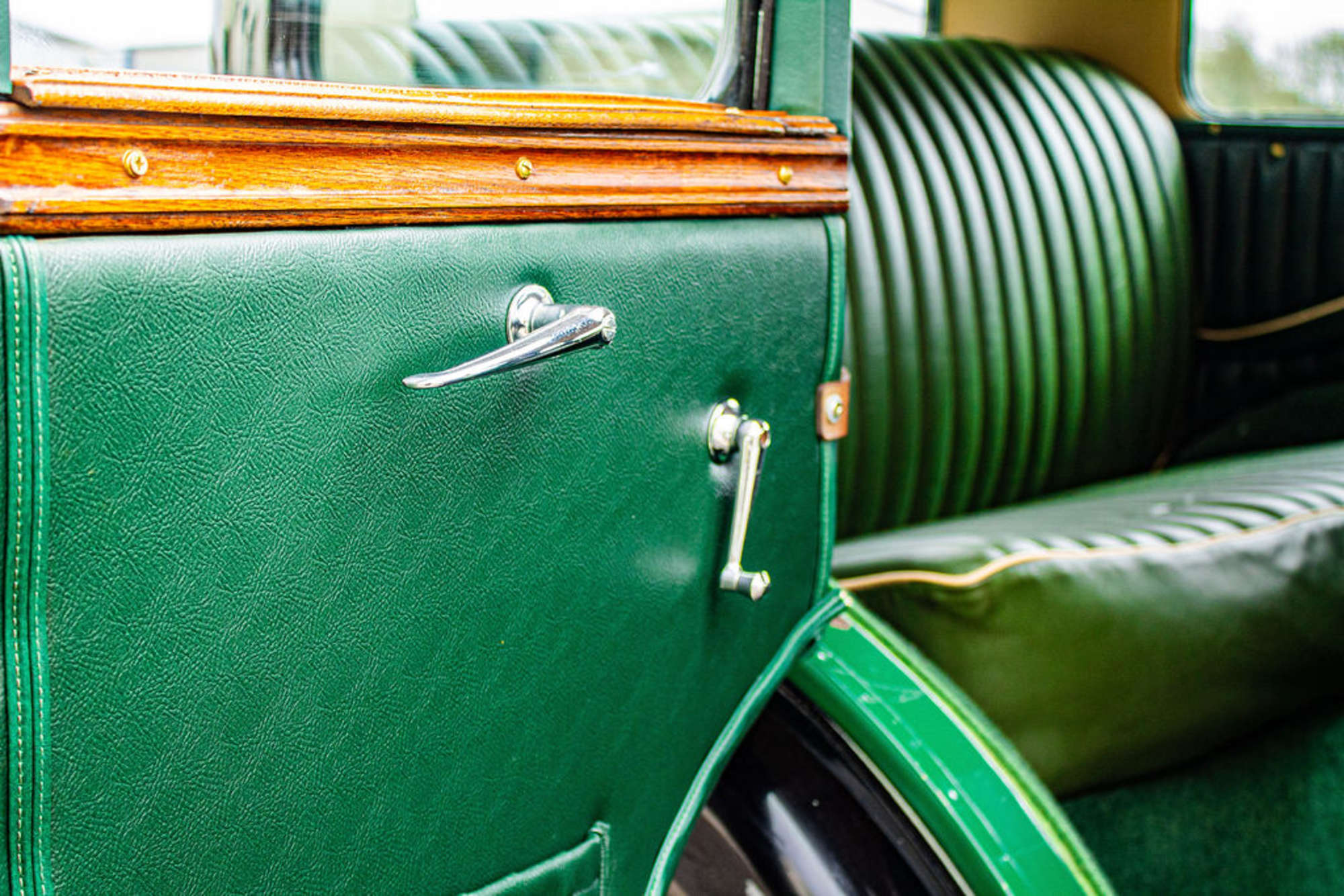 1932 Morris Major 6 Saloon-For Sale