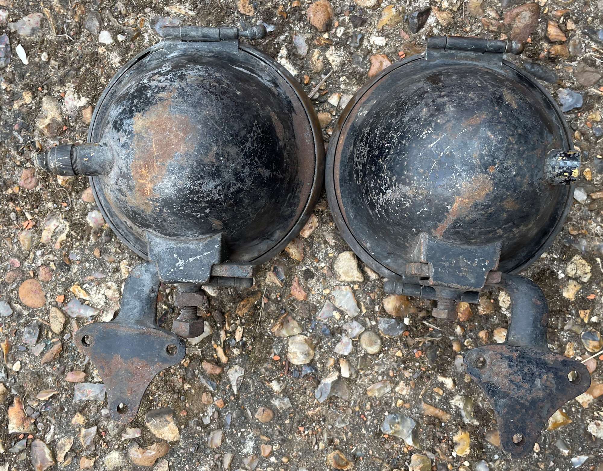 Pair of Saxon Toledo Lamps with Scuttle Mounts