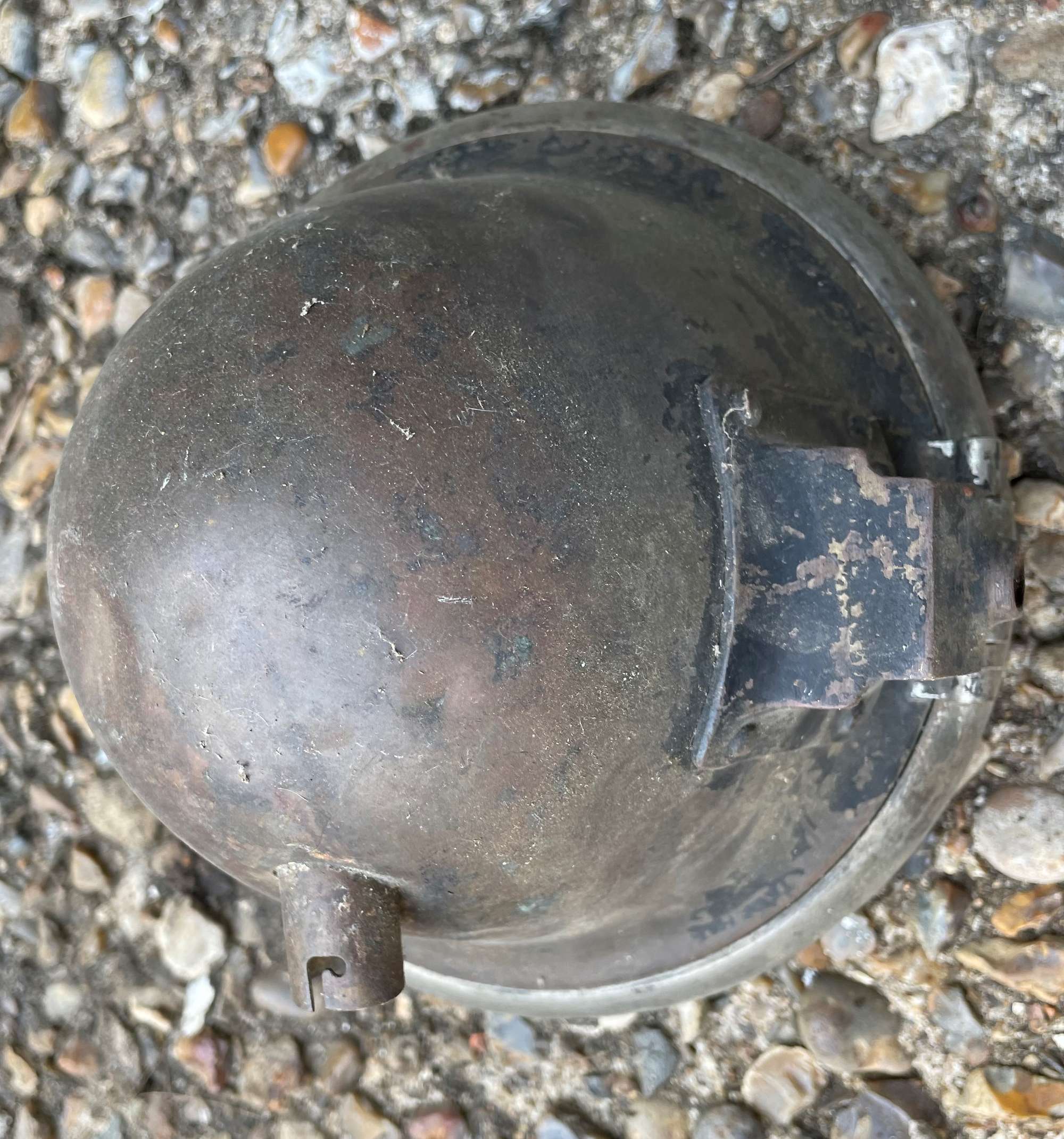 Pair of Saxon Toledo Lamps with Scuttle Mounts