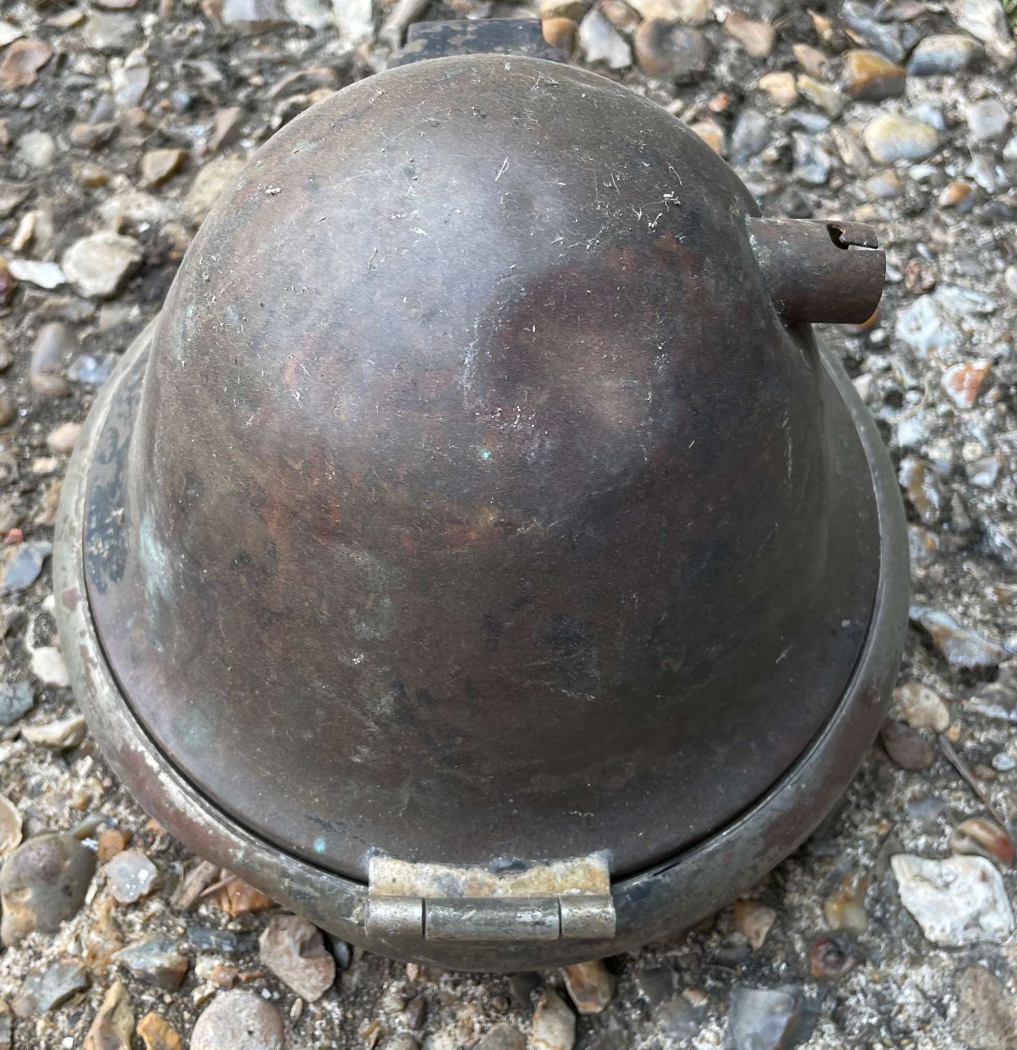 Pair of Saxon Toledo Lamps with Scuttle Mounts