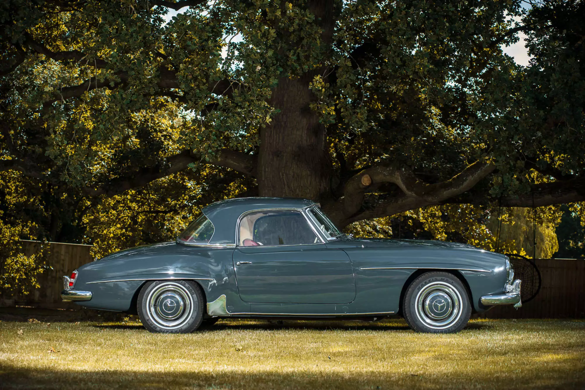 1961 Mercedes-Benz 190 SL-Sold