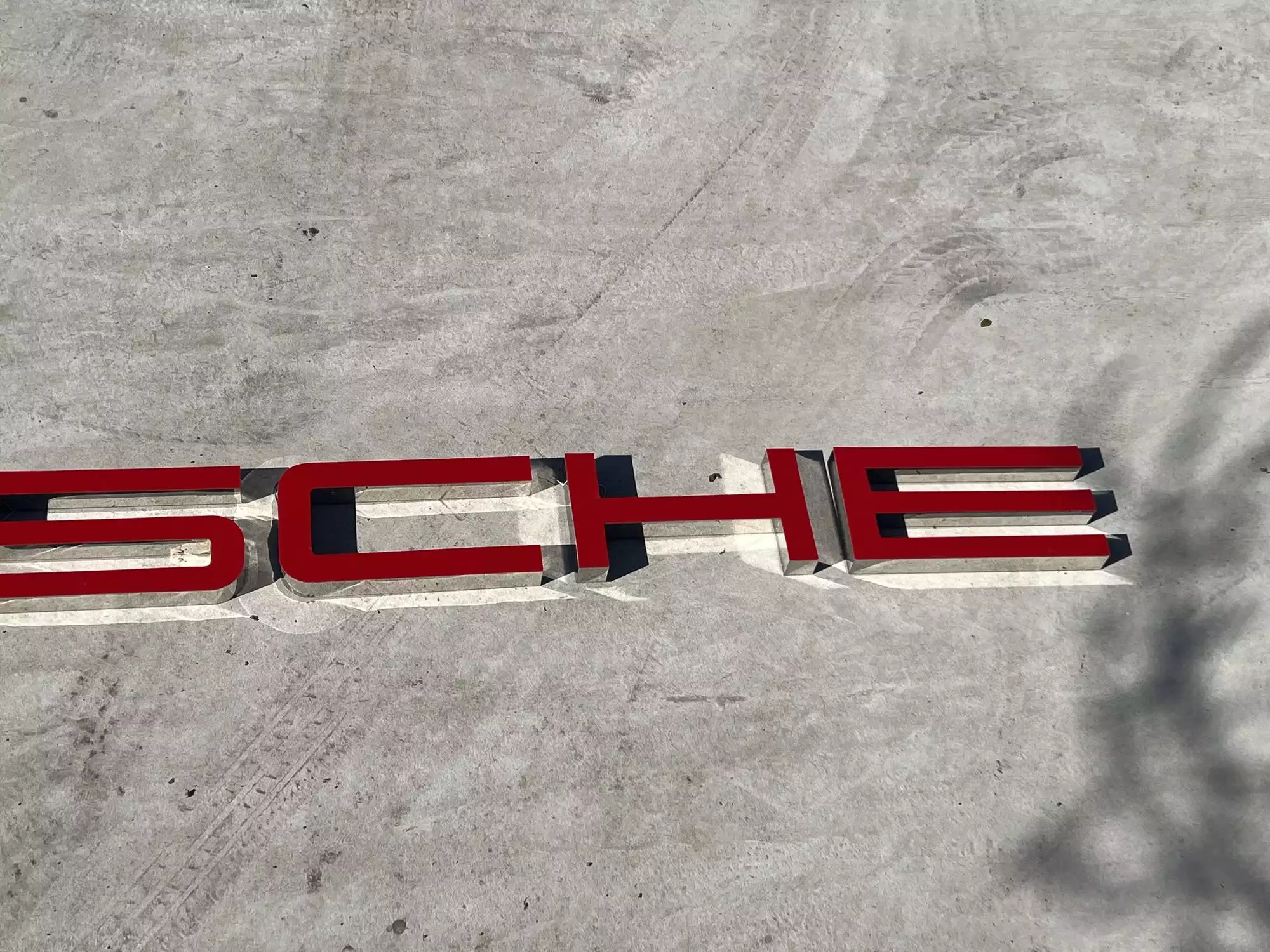 Large 3.5m Illuminated Porsche-Style Outdoor Dealership Sign