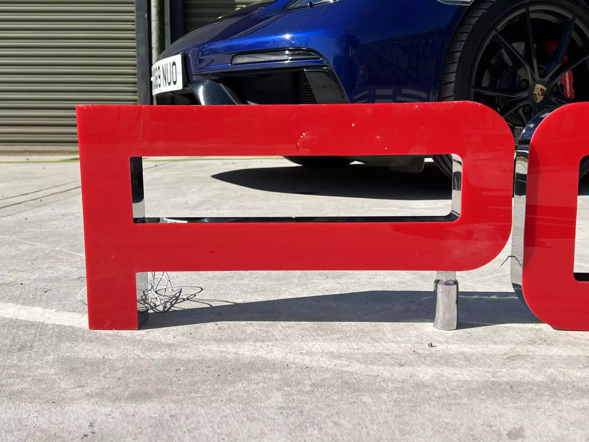 Large 3.5m Illuminated Porsche-Style Outdoor Dealership Sign