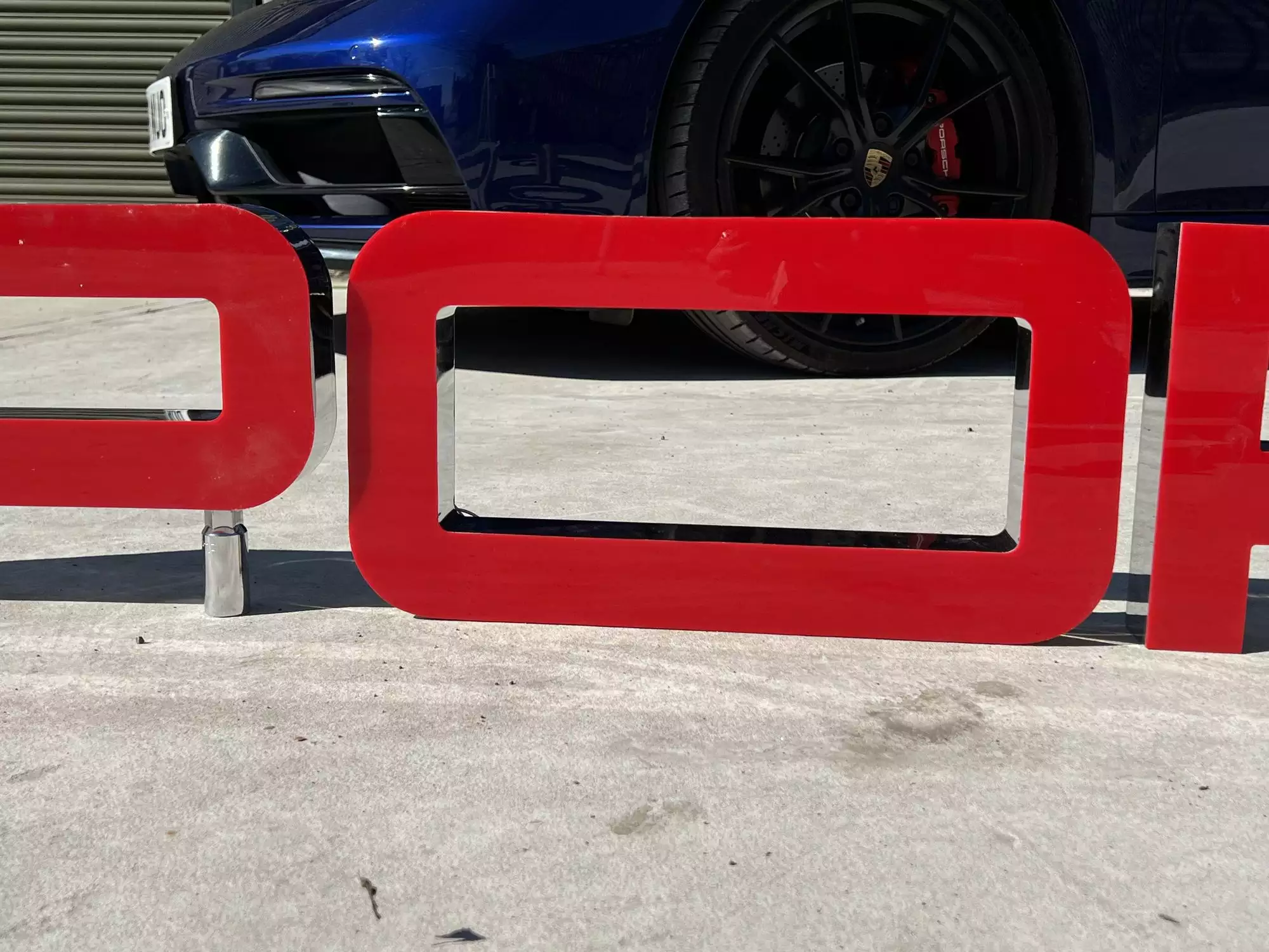 Large 3.5m Illuminated Porsche-Style Outdoor Dealership Sign