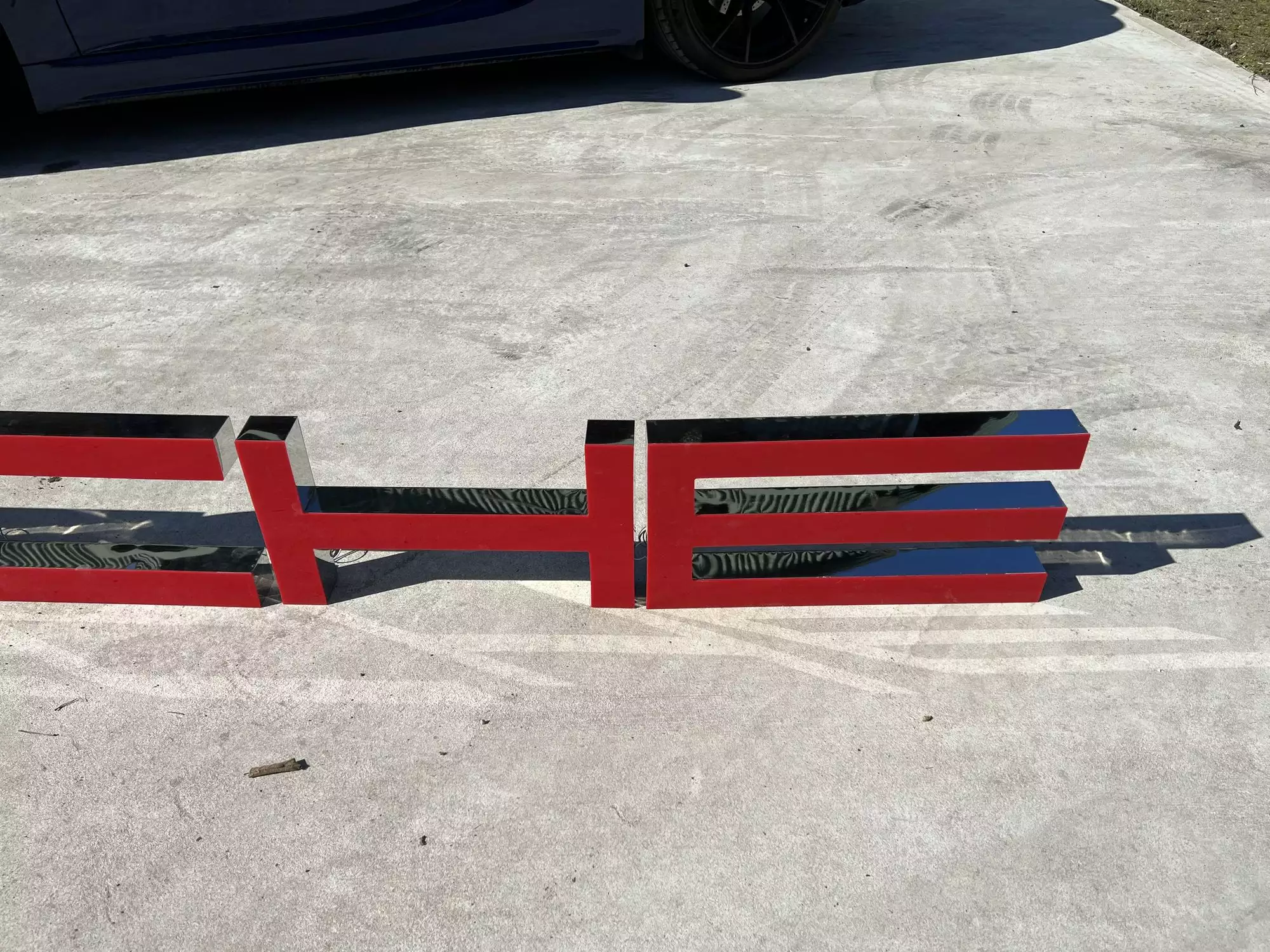 Large 3.5m Illuminated Porsche-Style Outdoor Dealership Sign