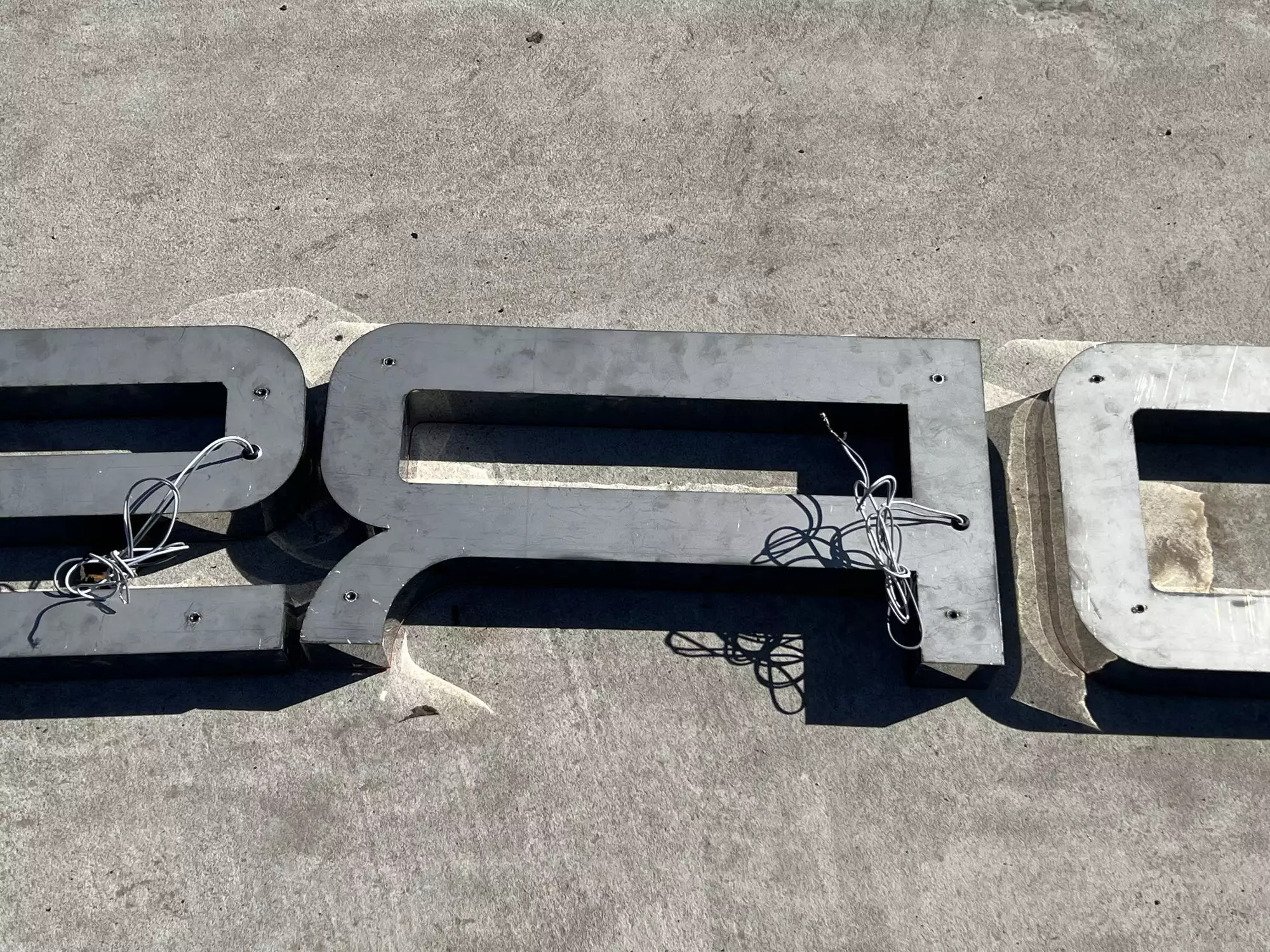 Large 3.5m Illuminated Porsche-Style Outdoor Dealership Sign