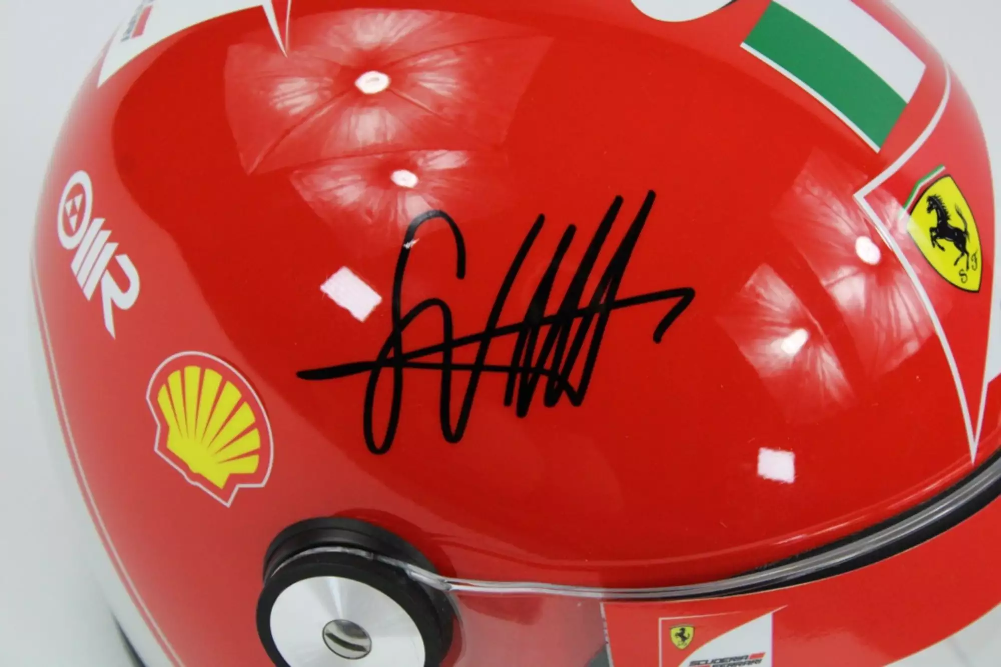 2015 Scuderia Ferrari Formula 1 Bell Mechanics Helmet Signed Vettel and Raikonnen 