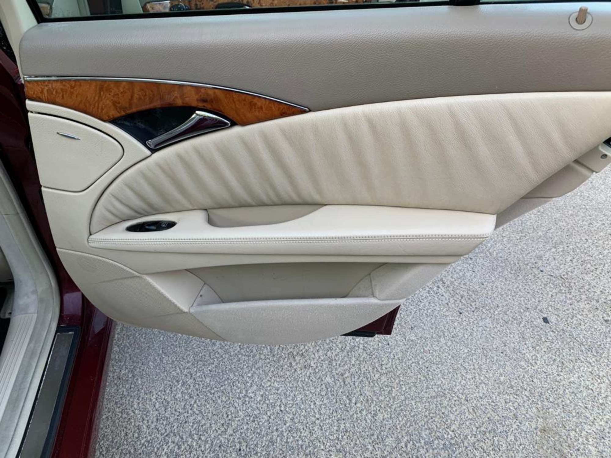 2003 Mercedes-Benz E320 Elegance (W211)-Auction Lot