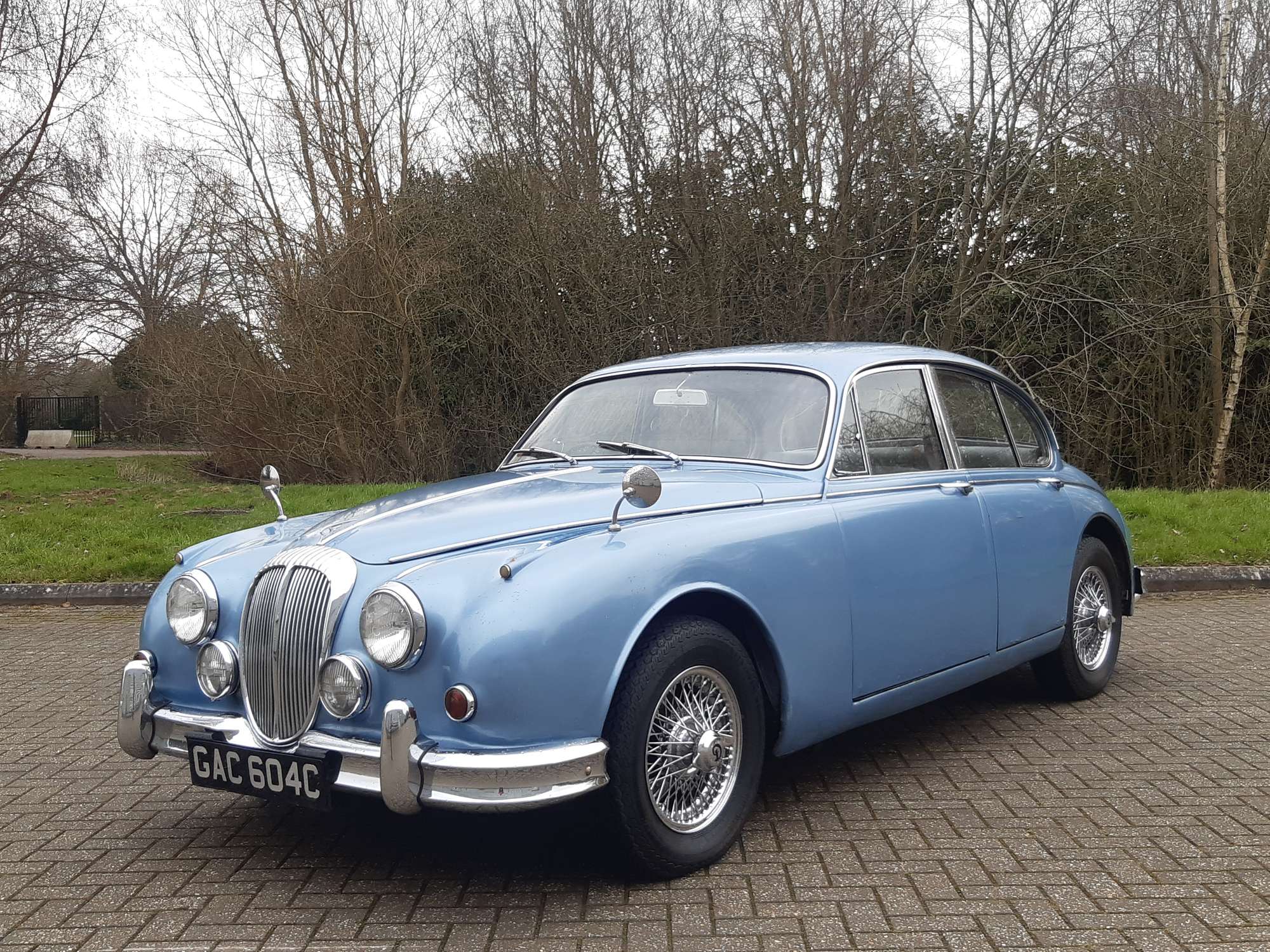 1965 Daimler 250 V8-Sold