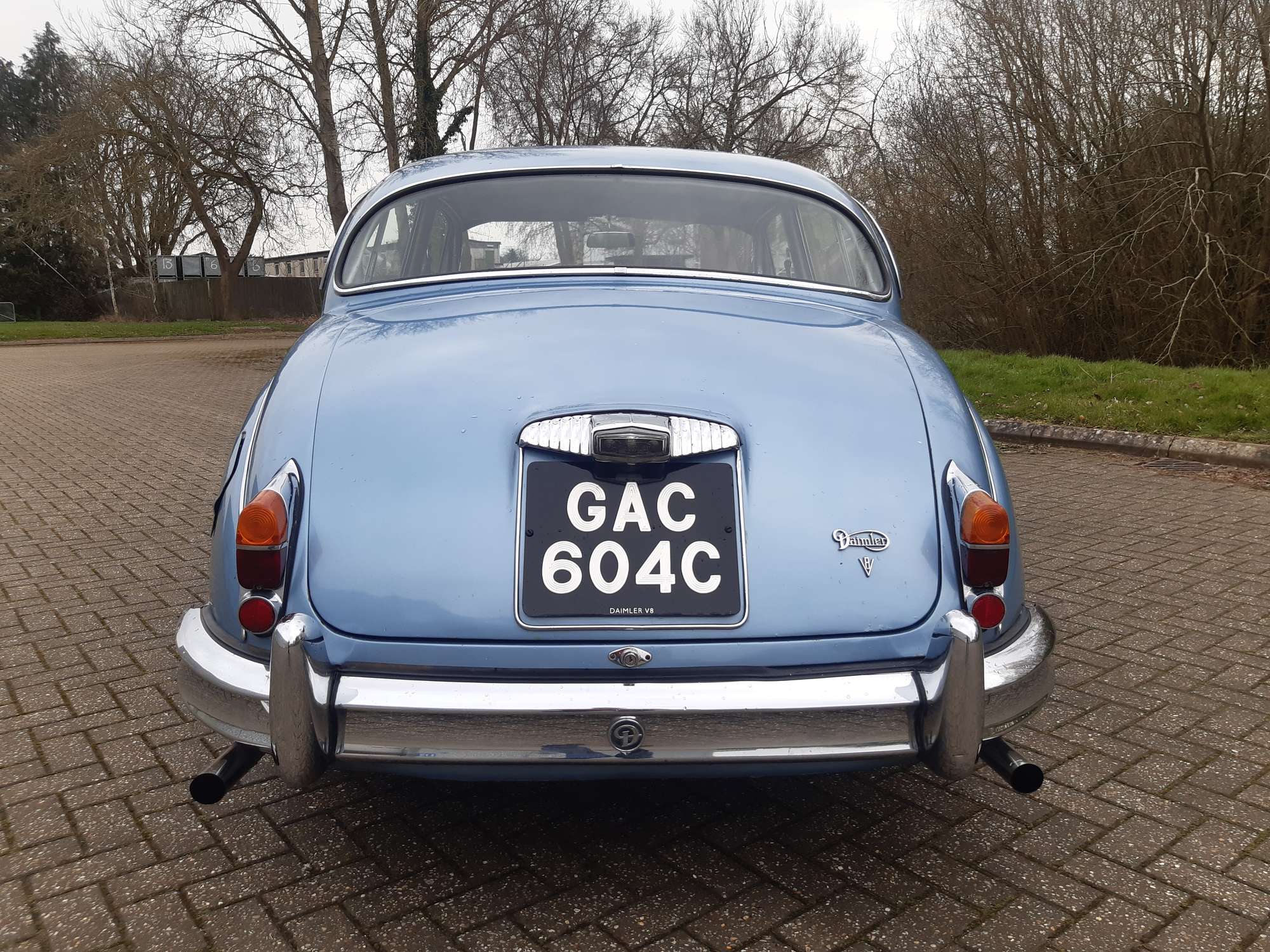 1965 Daimler 250 V8-Sold