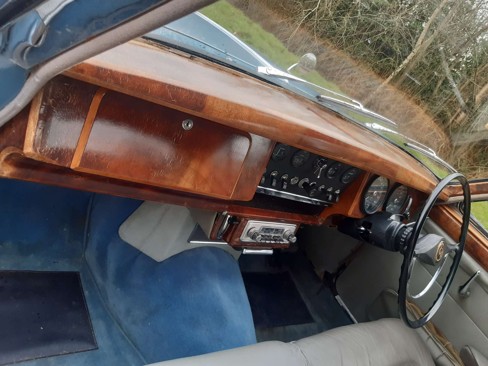 1965 Daimler 250 V8-Sold