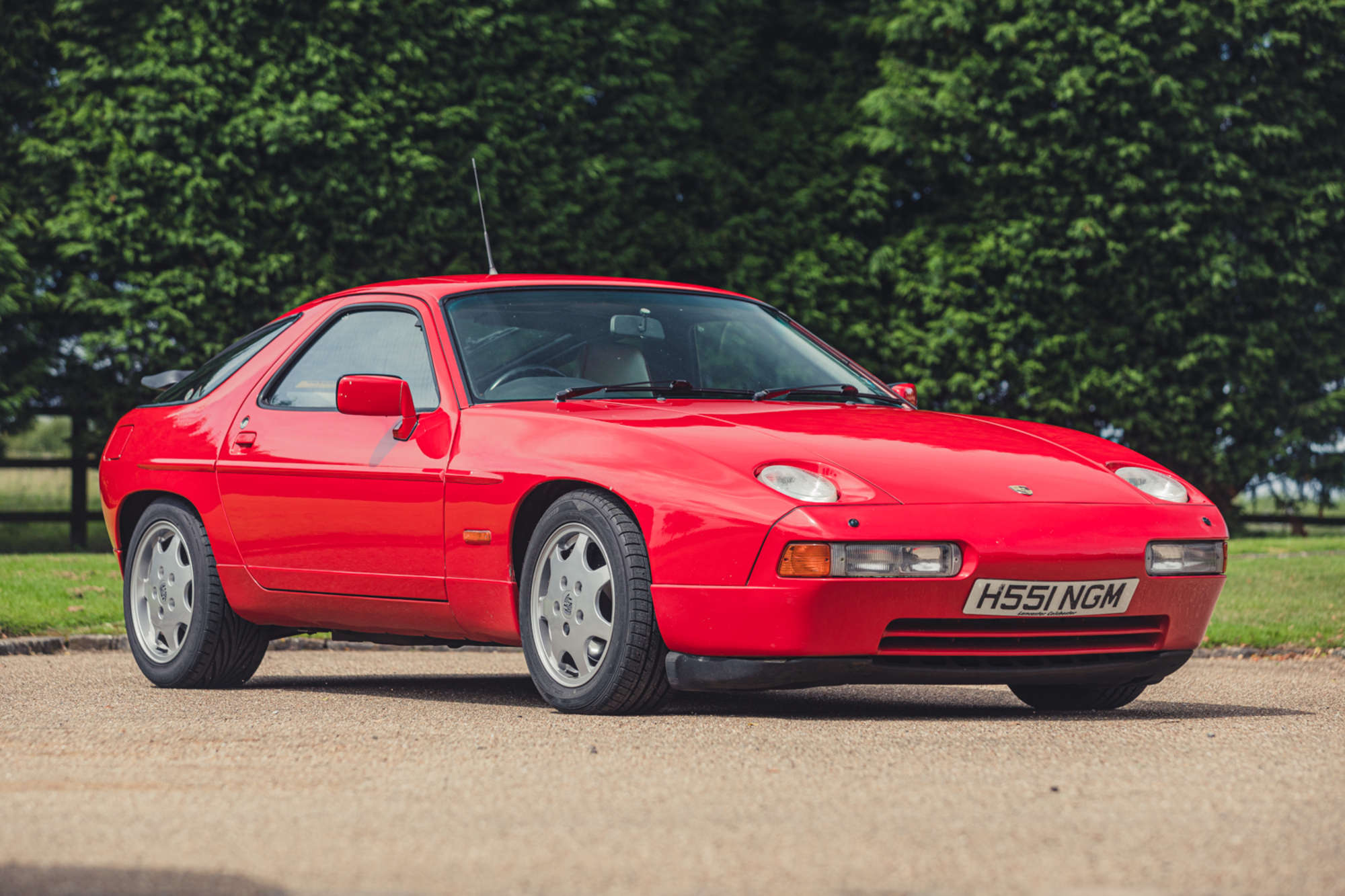 1991 Porsche 928 GT-Sold