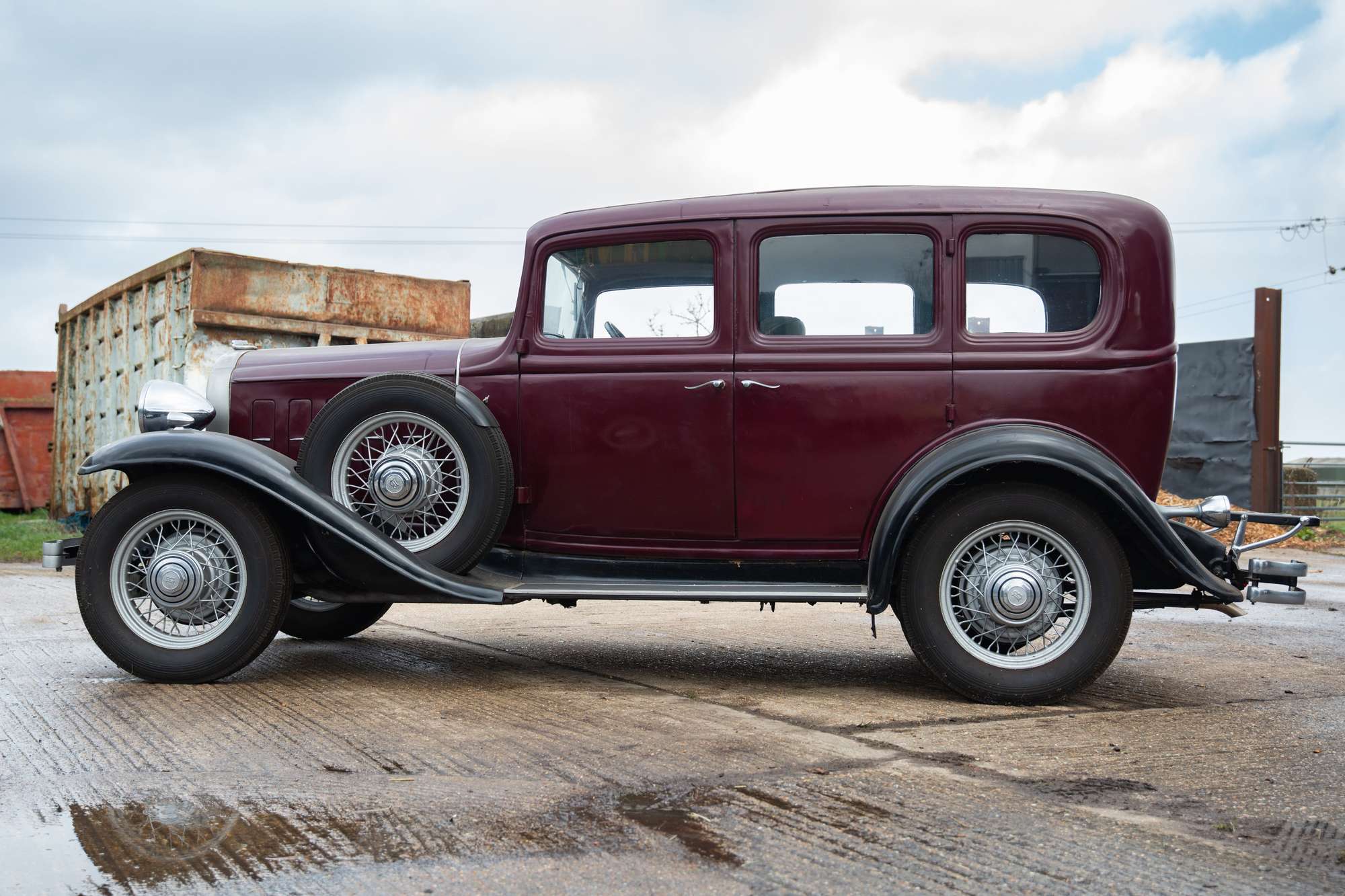 1932 Buick 32 Sedan (8-57)-Sold