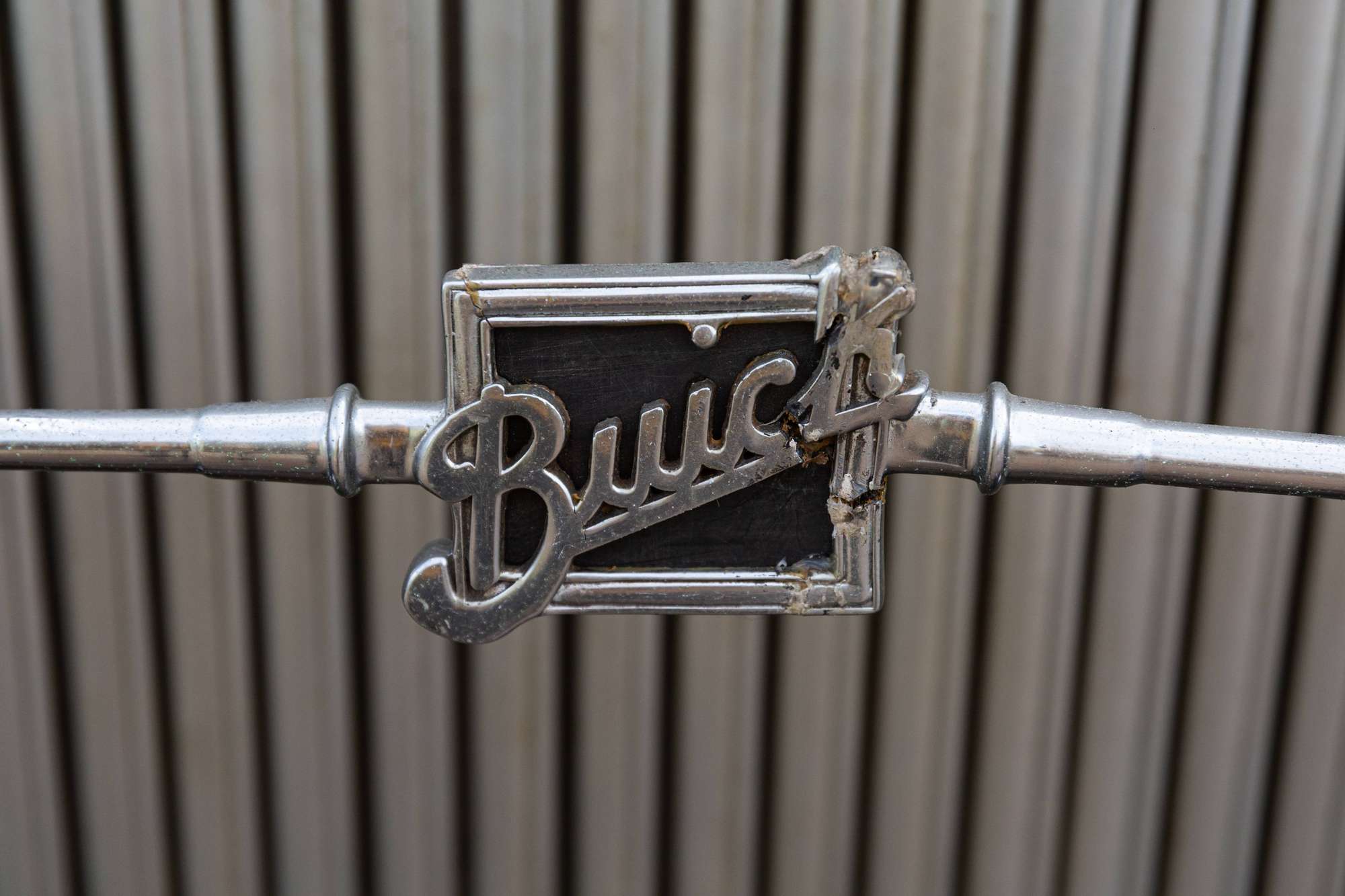 1932 Buick 32 Sedan (8-57)-Sold