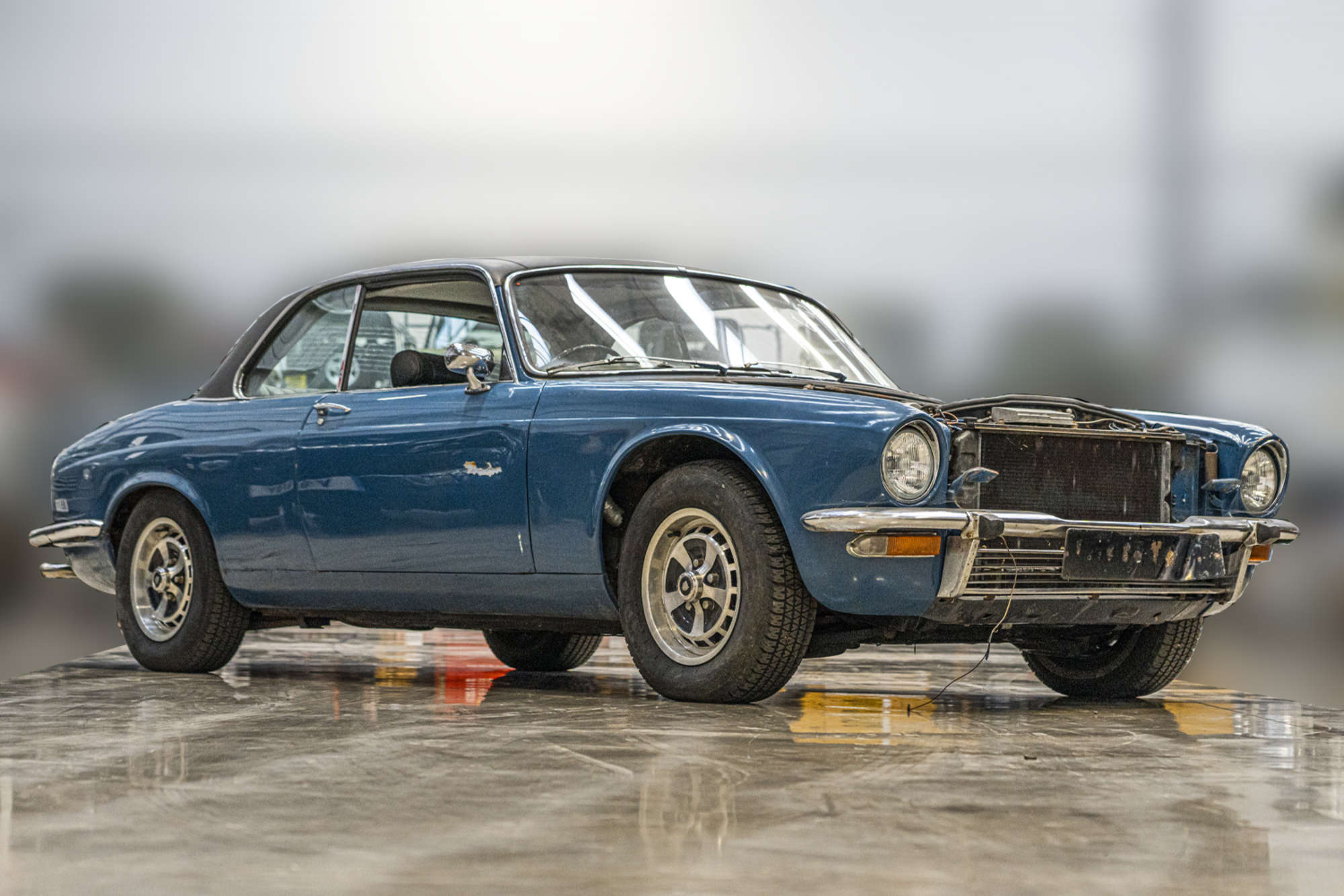 1977 Jaguar XJ-C 5.3 V12-Sold