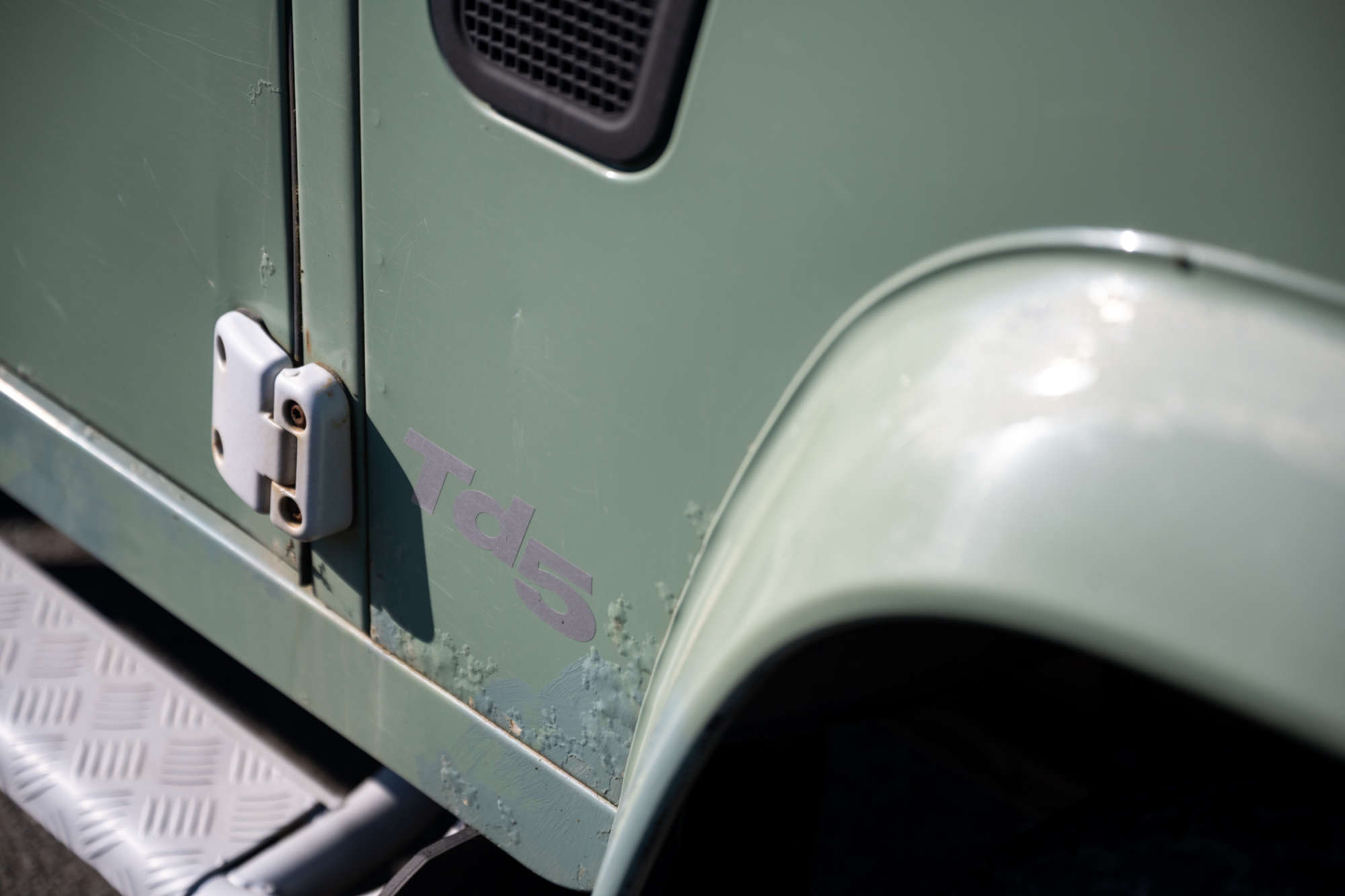 2000 Land Rover Defender 110 County TD5 Heritage