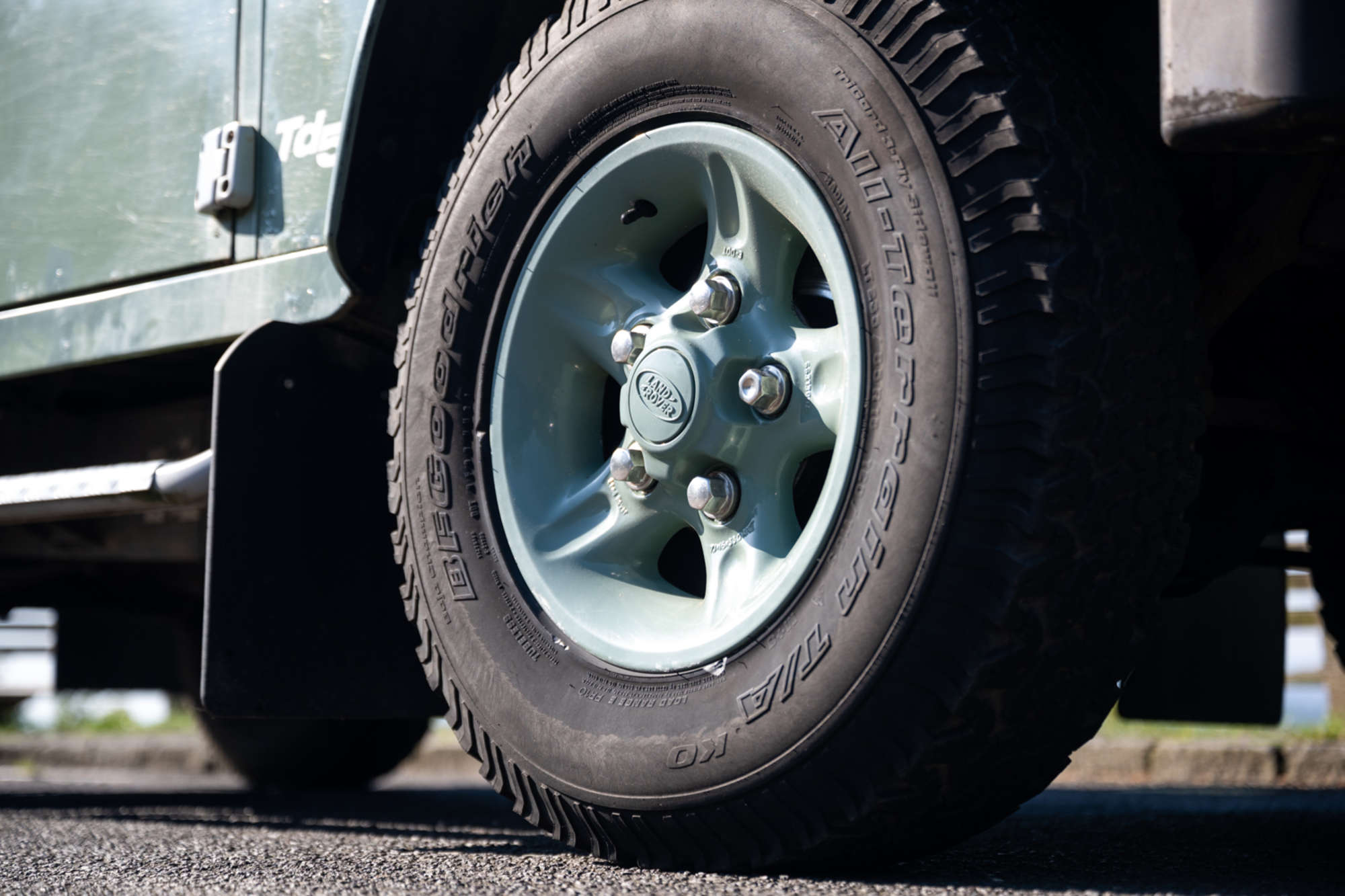 2000 Land Rover Defender 110 County TD5 Heritage