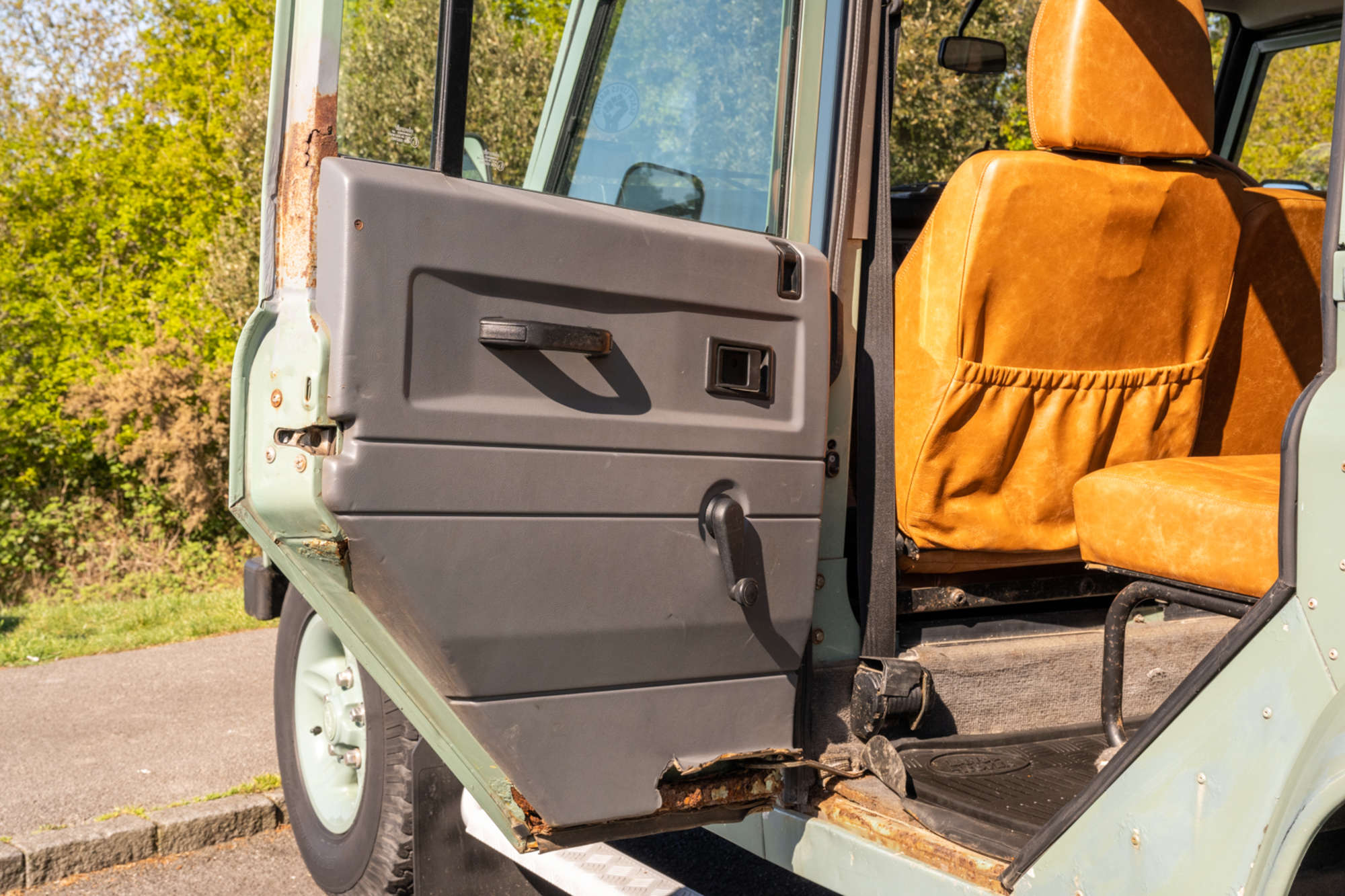 2000 Land Rover Defender 110 County TD5 Heritage