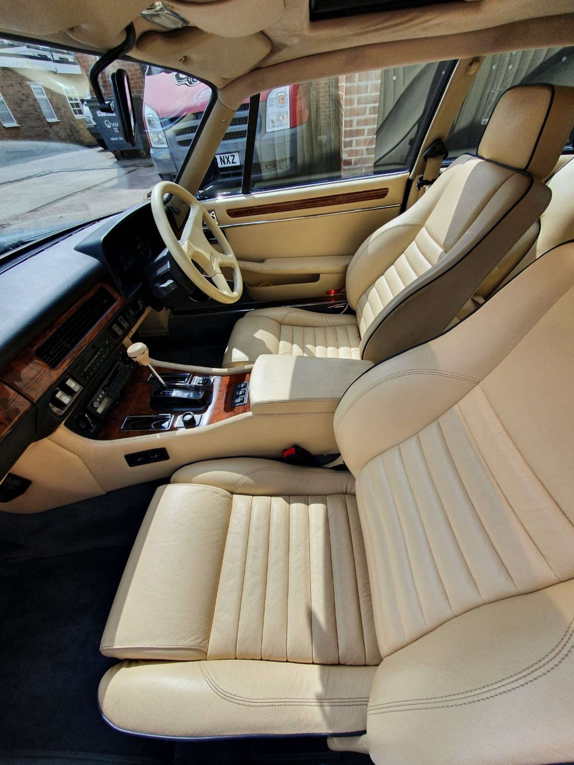 1990 Jaguar XJS HE V12 Automatic