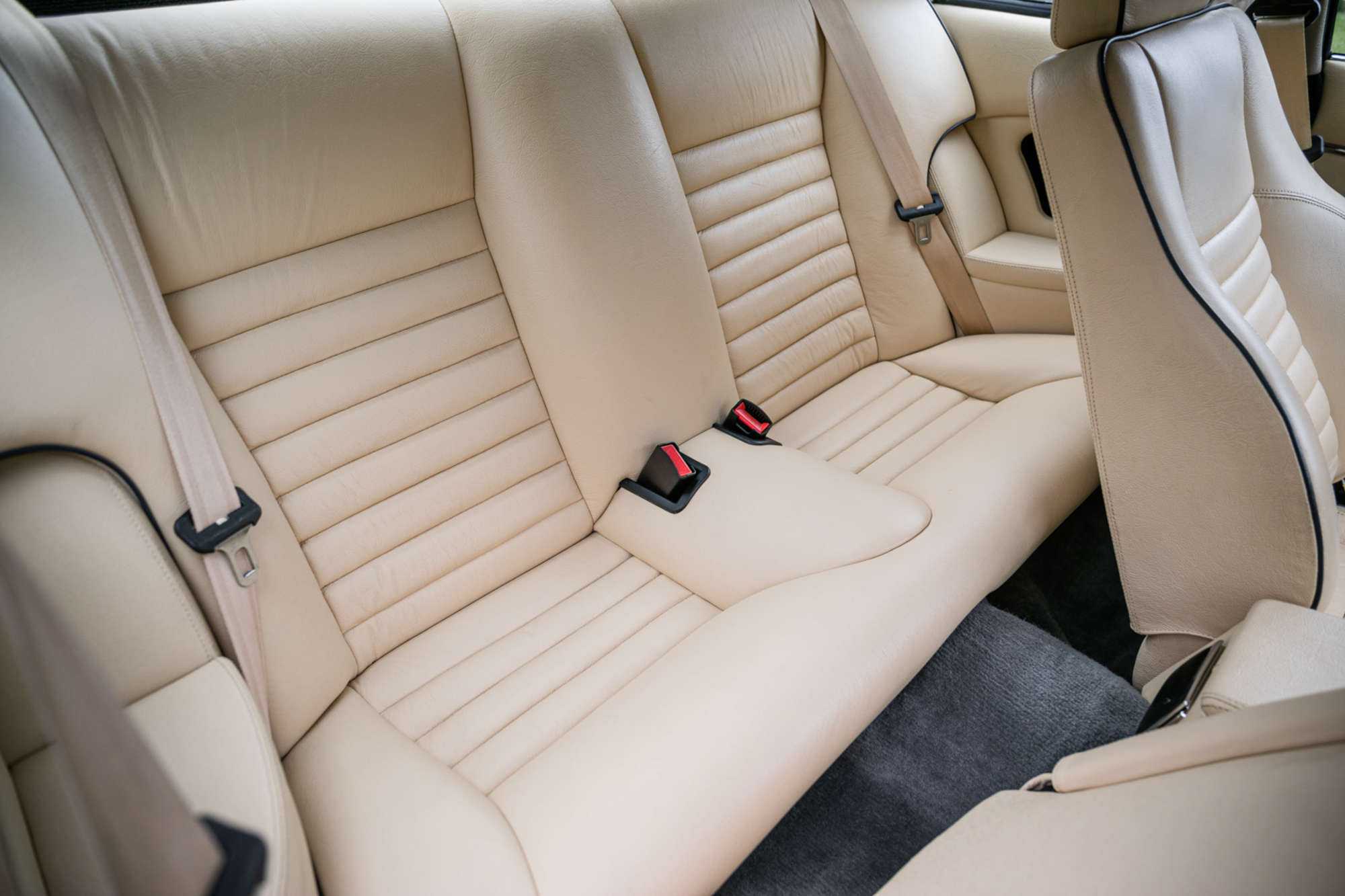 1990 Jaguar XJS HE V12 Automatic