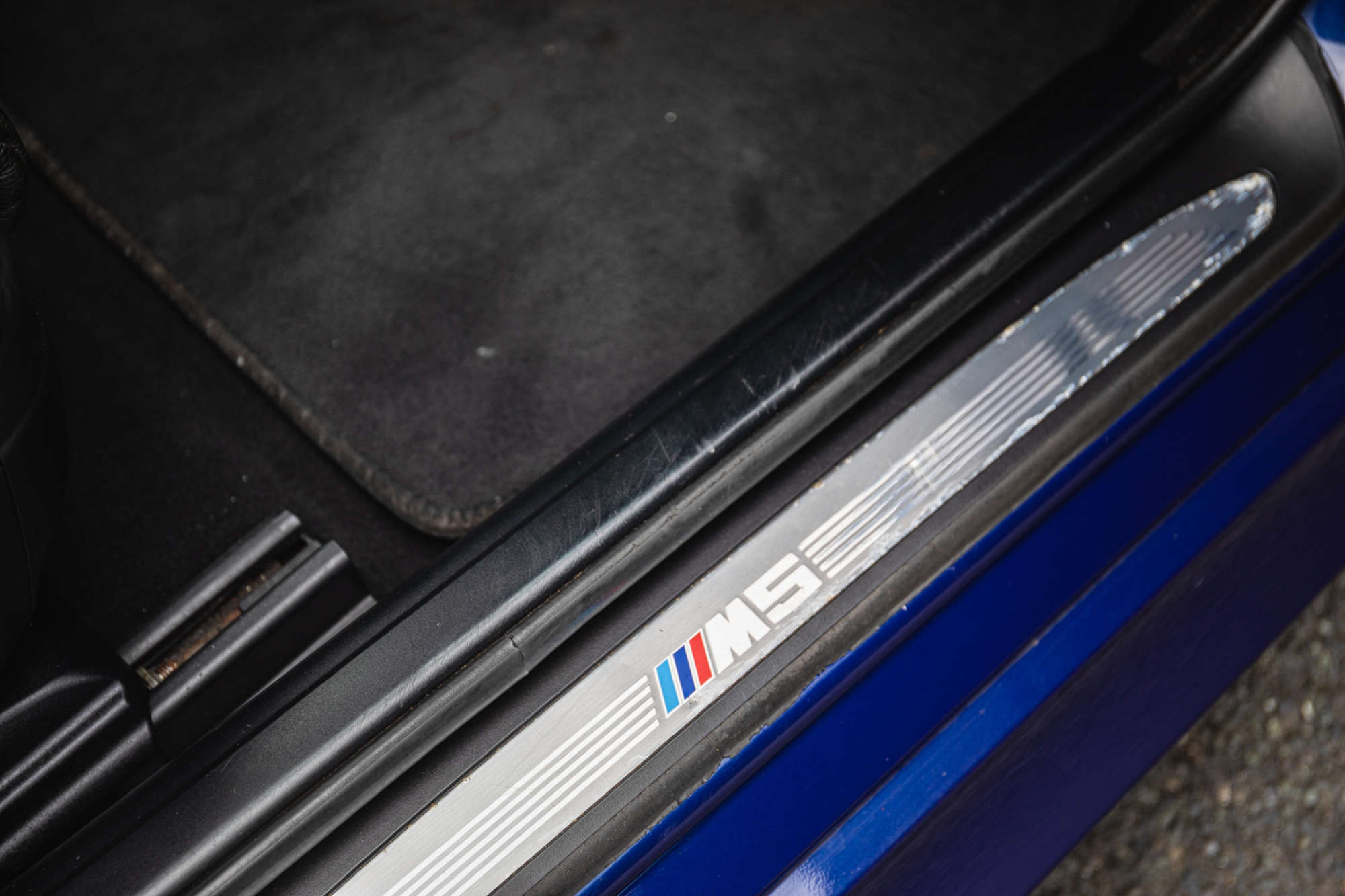 2005 BMW M5 V10 (E60)