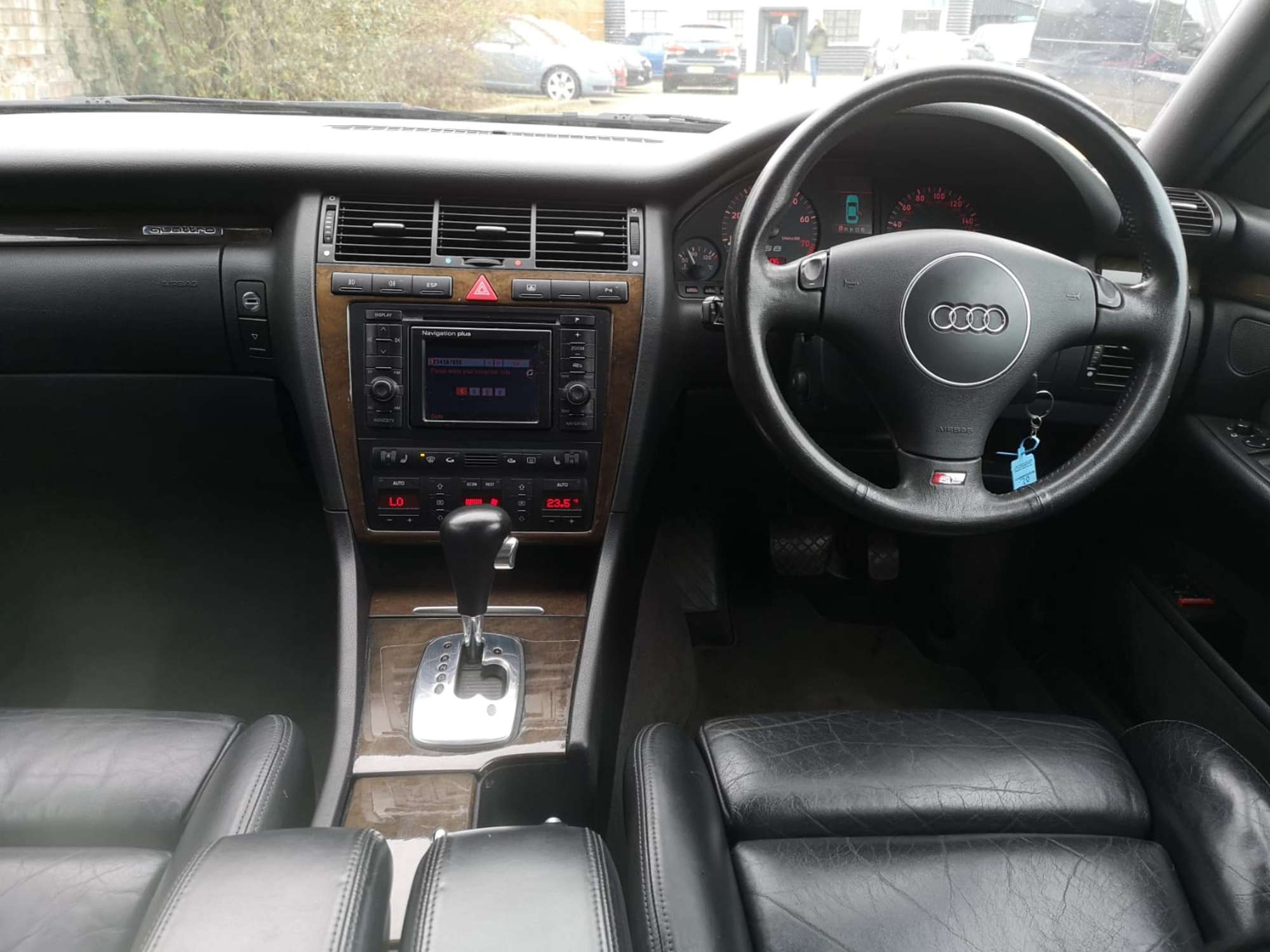 2002 Audi S8 4.2 V8 360 PS