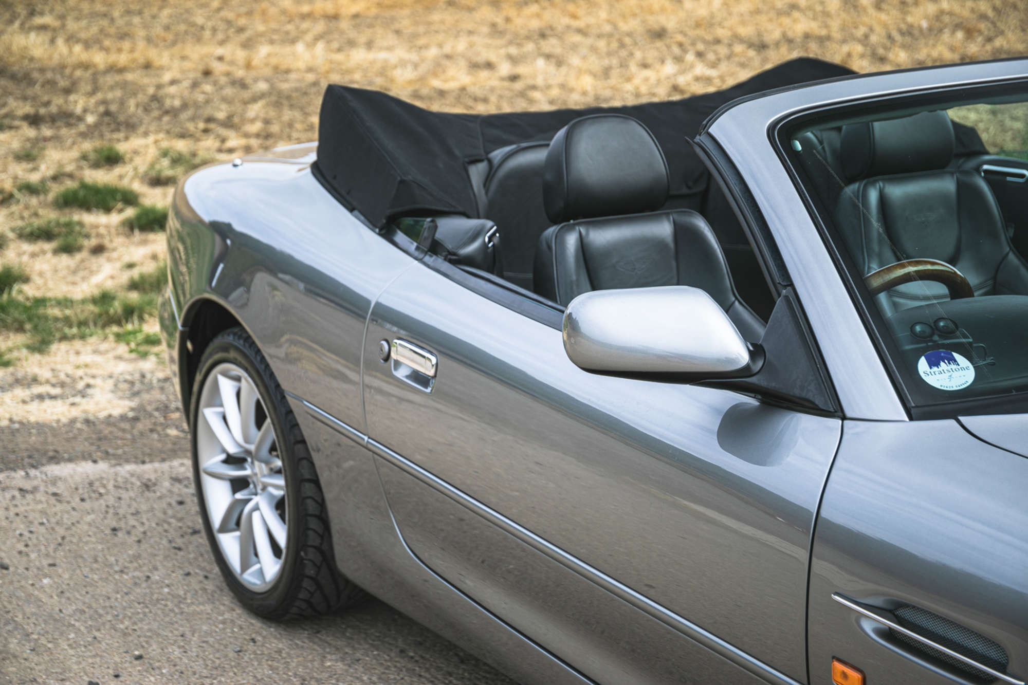 2001 Aston Martin DB7 V12 Vantage Volante