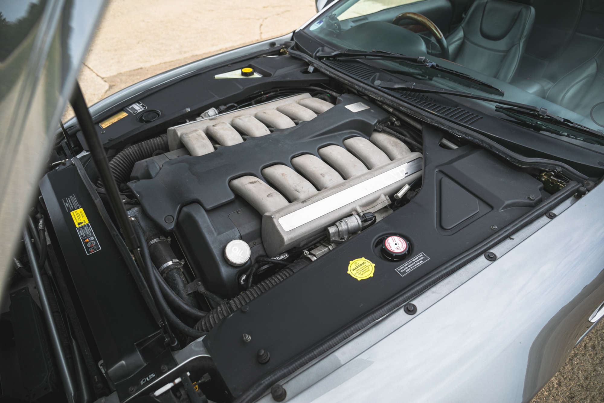 2001 Aston Martin DB7 V12 Vantage Volante