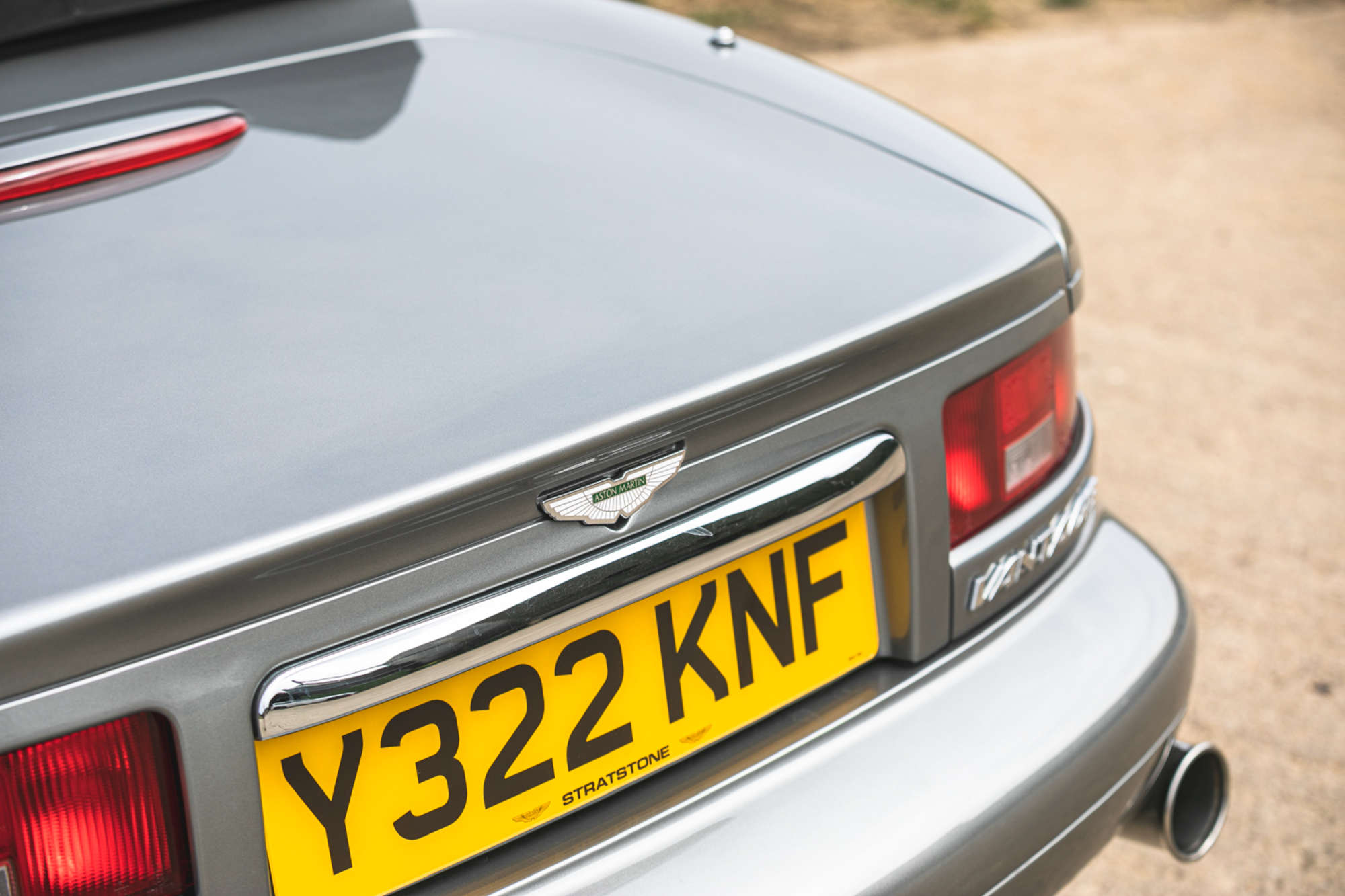 2001 Aston Martin DB7 V12 Vantage Volante