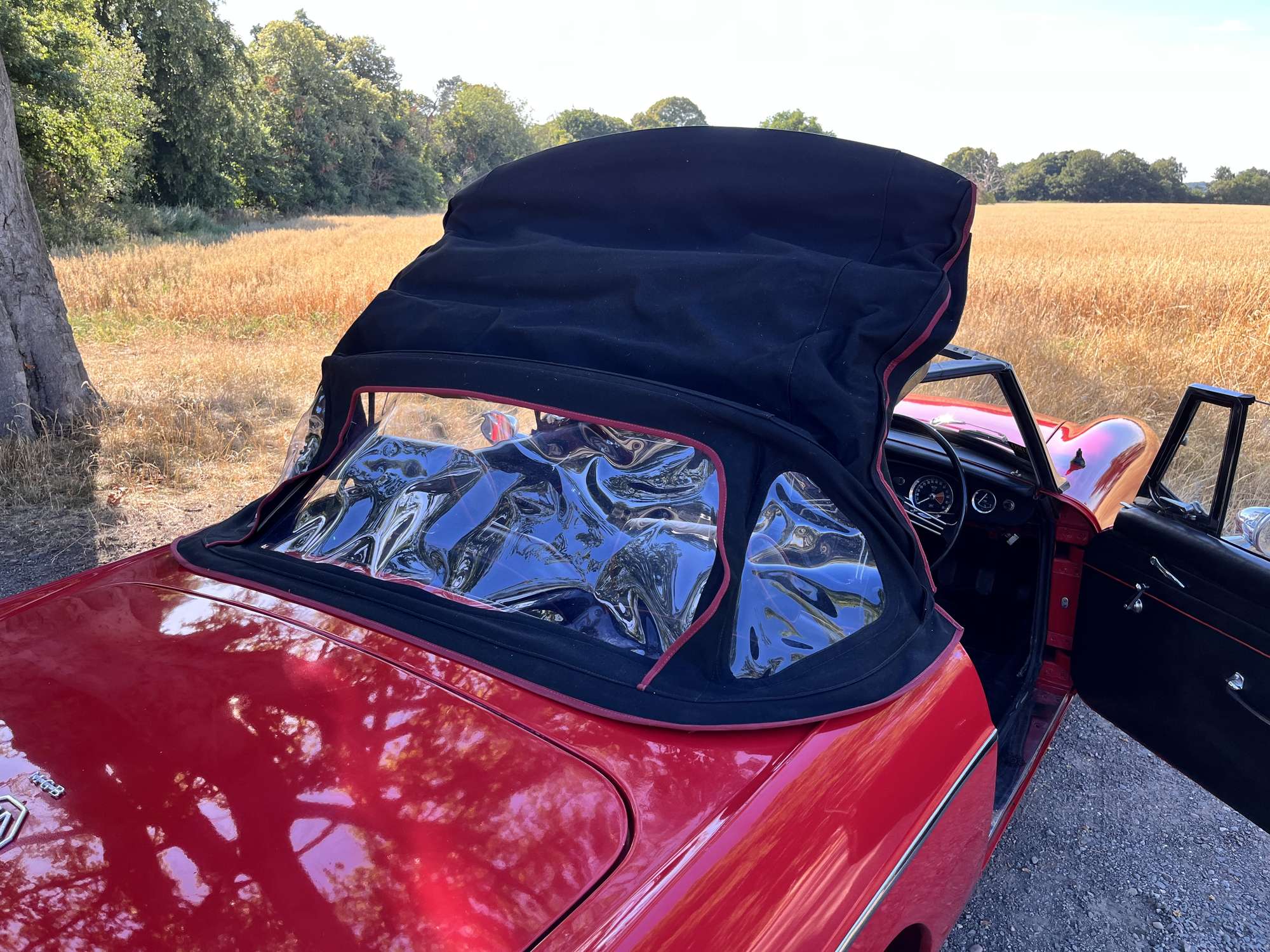 1967 MG B V8 Roadster