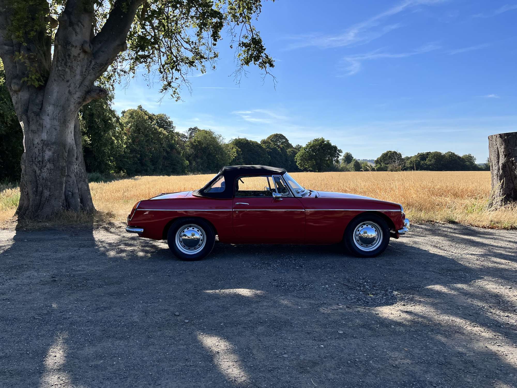 1967 MG B V8 Roadster