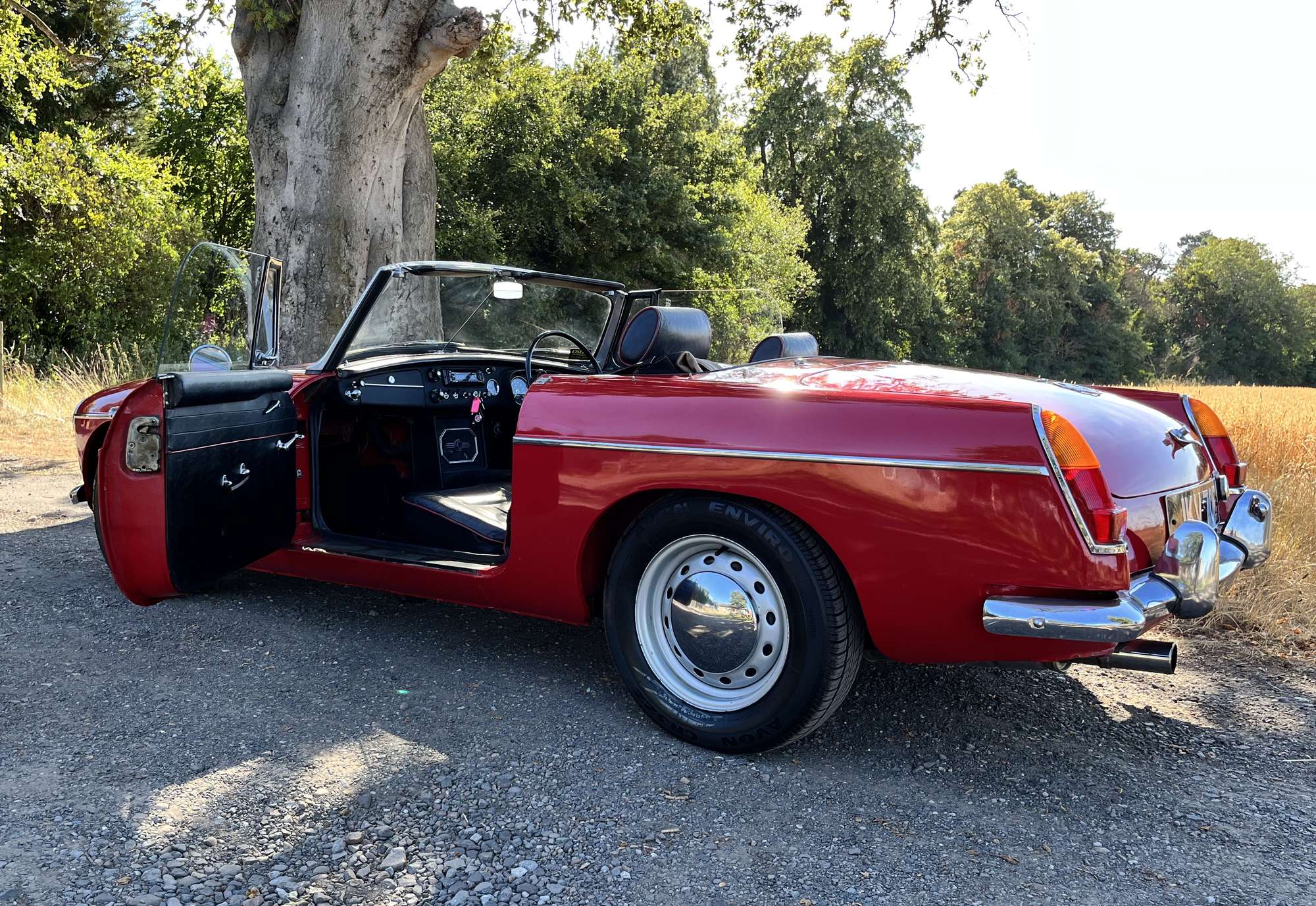 1967 MG B V8 Roadster
