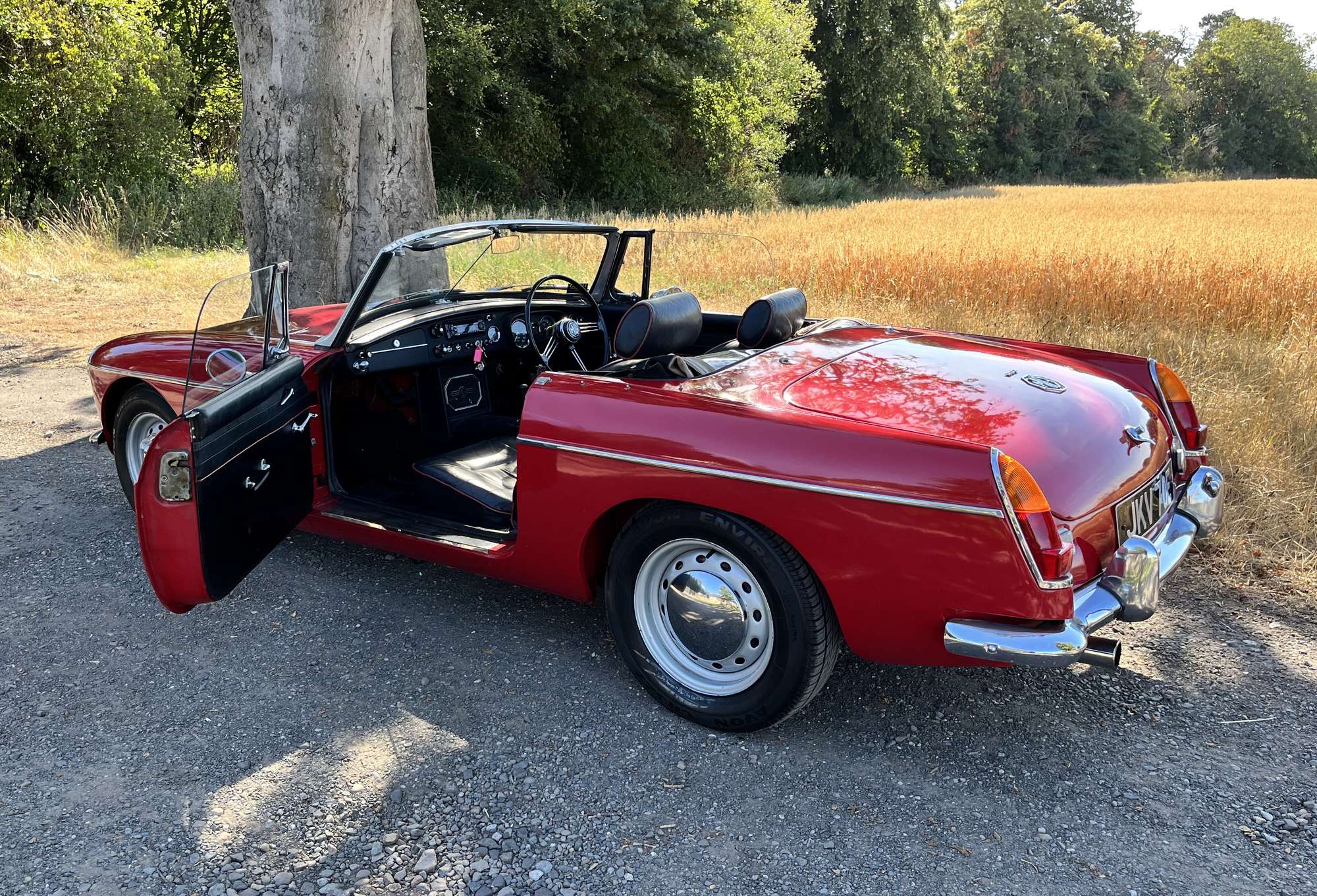 1967 MG B V8 Roadster