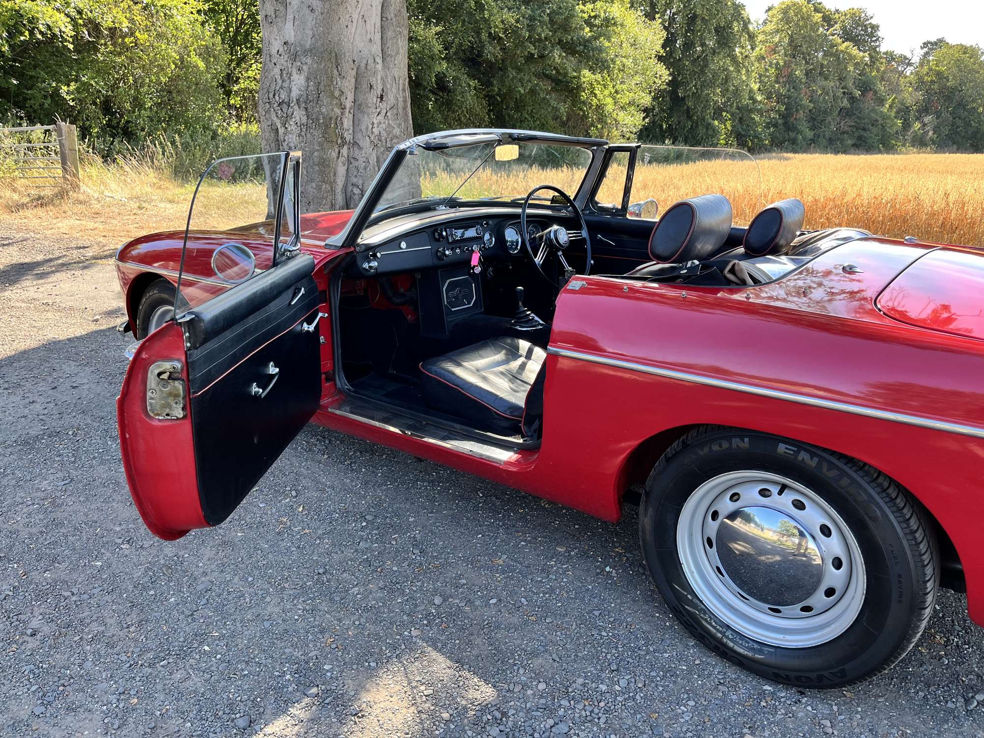 1967 MG B V8 Roadster