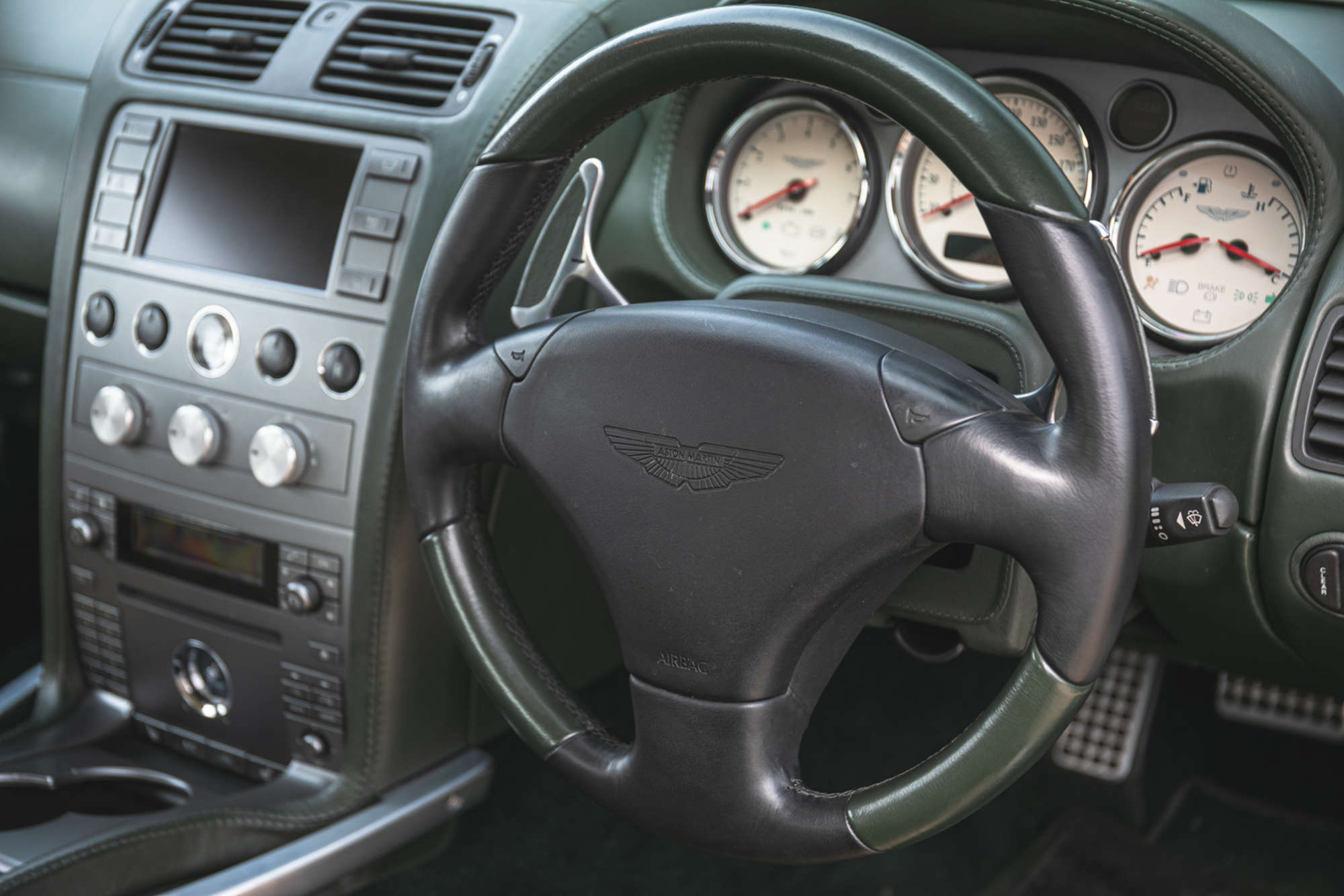 2005 Aston Martin Vanquish S 2+2