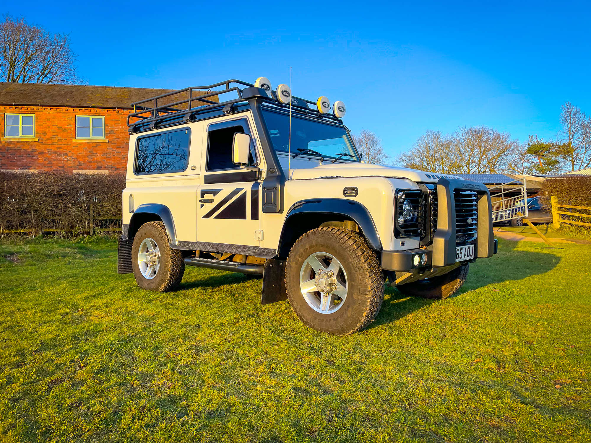 2015 Land Rover Defender 90 Landmark Edition-Sold