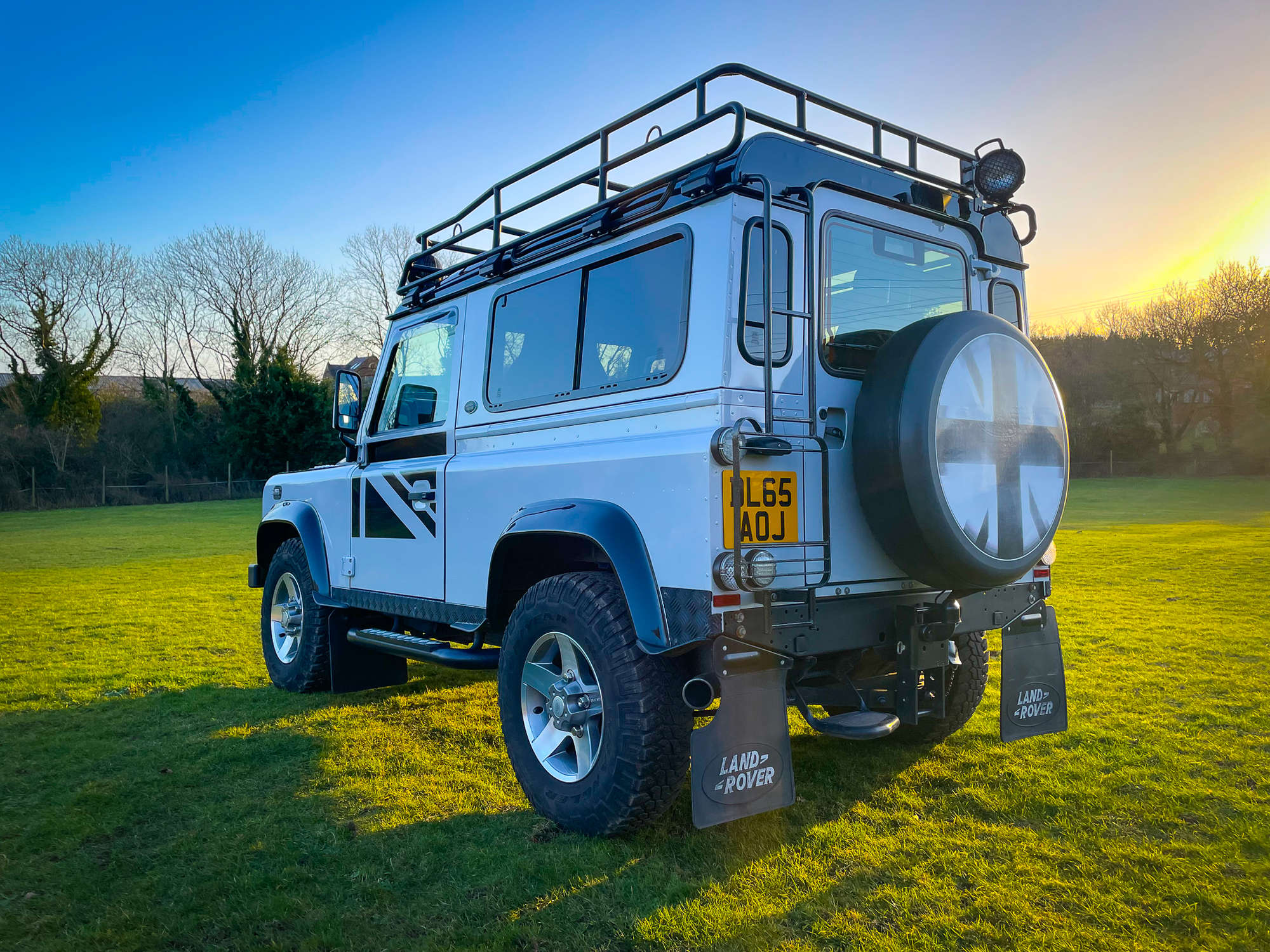 2015 Land Rover Defender 90 Landmark Edition-Sold