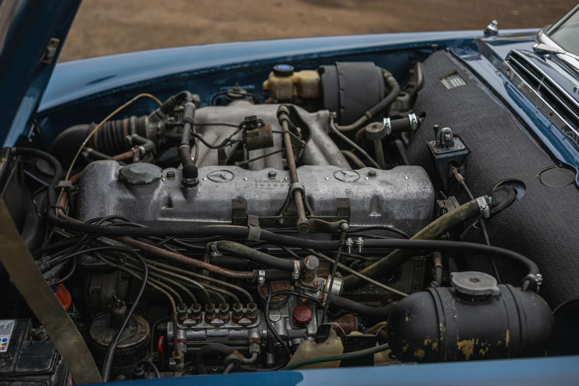1967 Mercedes-Benz 250SL California Coupé (W113)-Sold