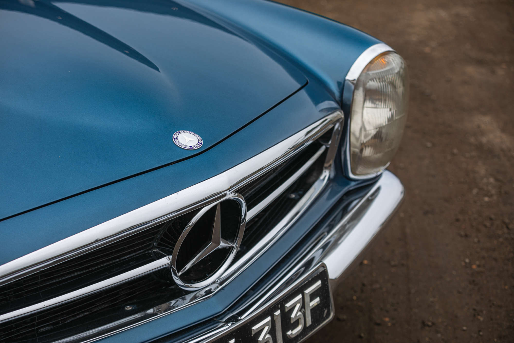 1967 Mercedes-Benz 250SL California Coupé (W113)-Sold